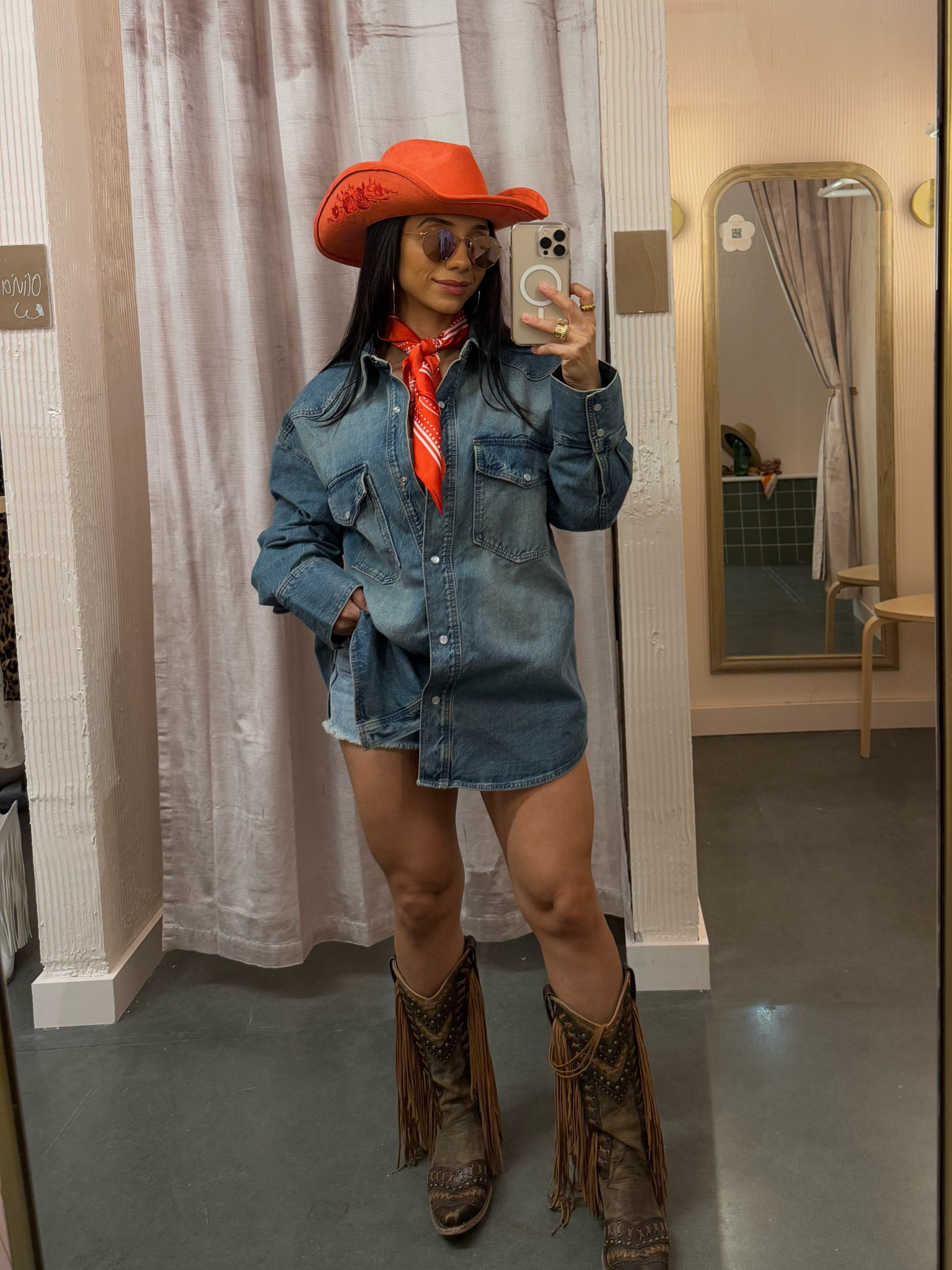 Nashville Outfit Idea! #cowgirlhat #cowgirlboots #cowboyboots #westernnight

#LTKFindsUnder50 #LTKStyleTip #LTKMostLoved