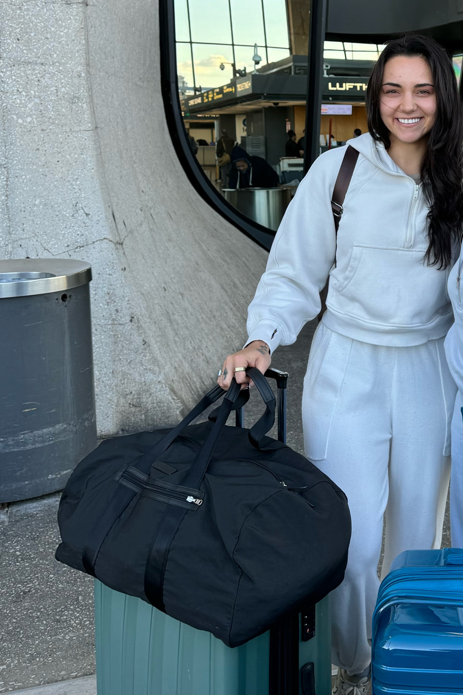 Travel fit 



#LTKFindsUnder100 #LTKFindsUnder50 #LTKStyleTip