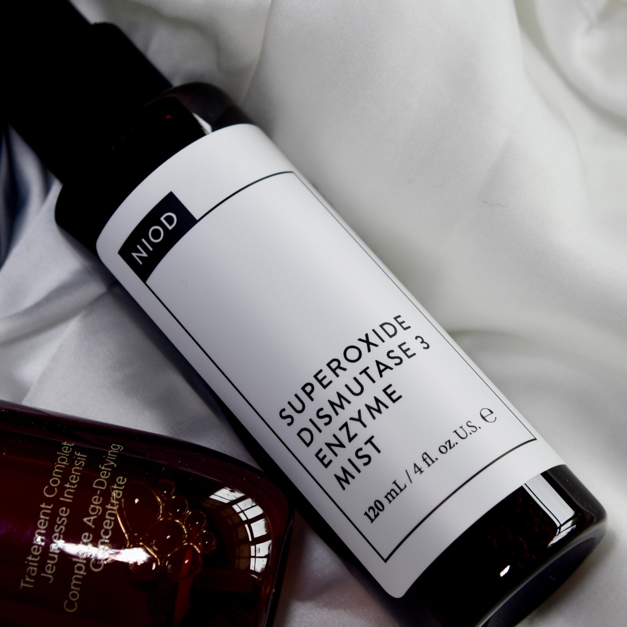 NIOD’s slowvember is here. 


23% off all month so you can take time to really think about what you want to buy, rather than panic buy over Cyber Weekend!  

I’ve tagged my favourites from the brand for you! 

#LTKsale #LTKuk #LTKbeauty