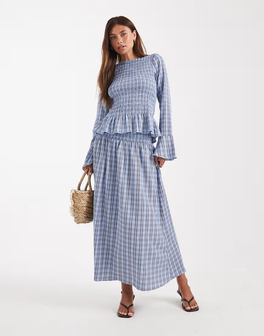 Vero Moda shirred waist maxi skirt co-ord in blue and brown check print | ASOS (Global)