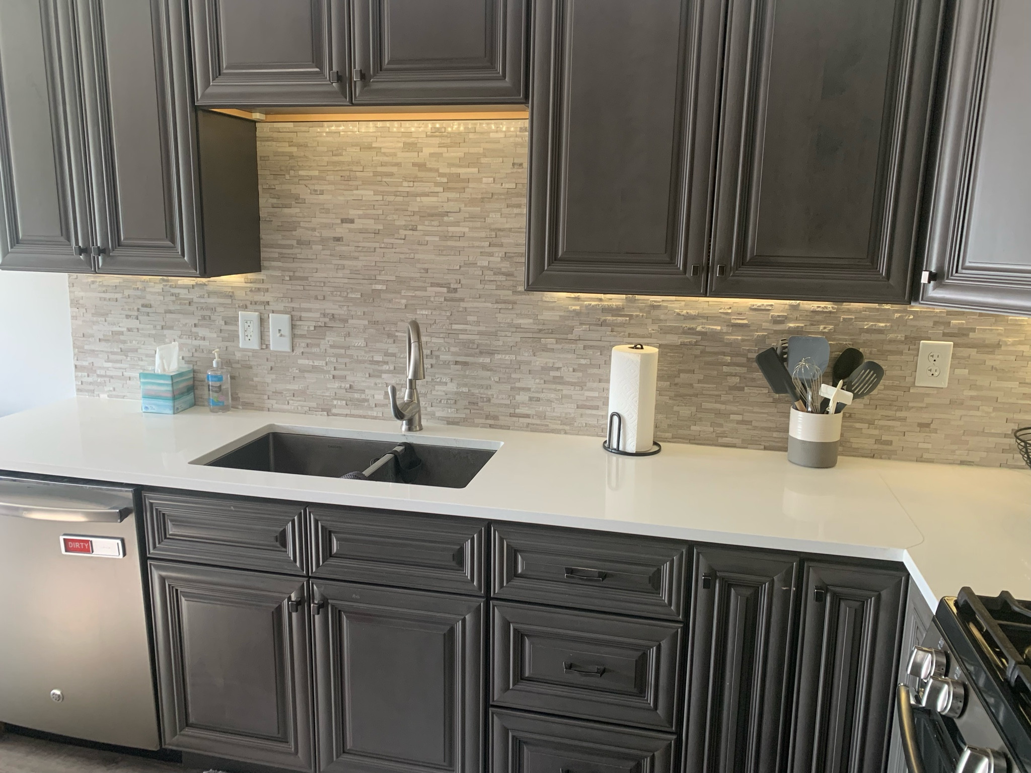 DIY peel & stick stone tile backsplash! No grout or mortar needed!