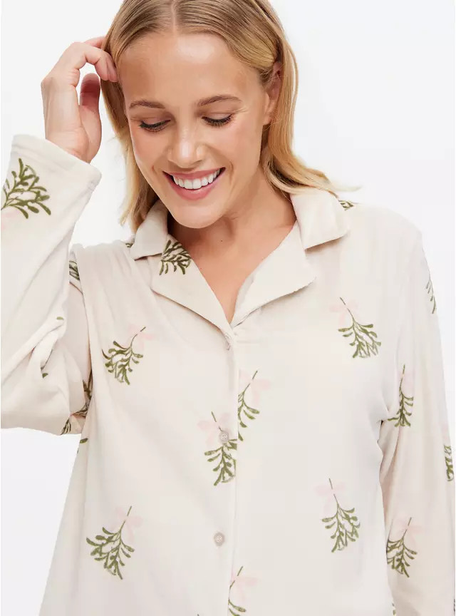 Beige Mistletoe Printed Slinky Fleece Pyjamas XXL | Tu Clothing