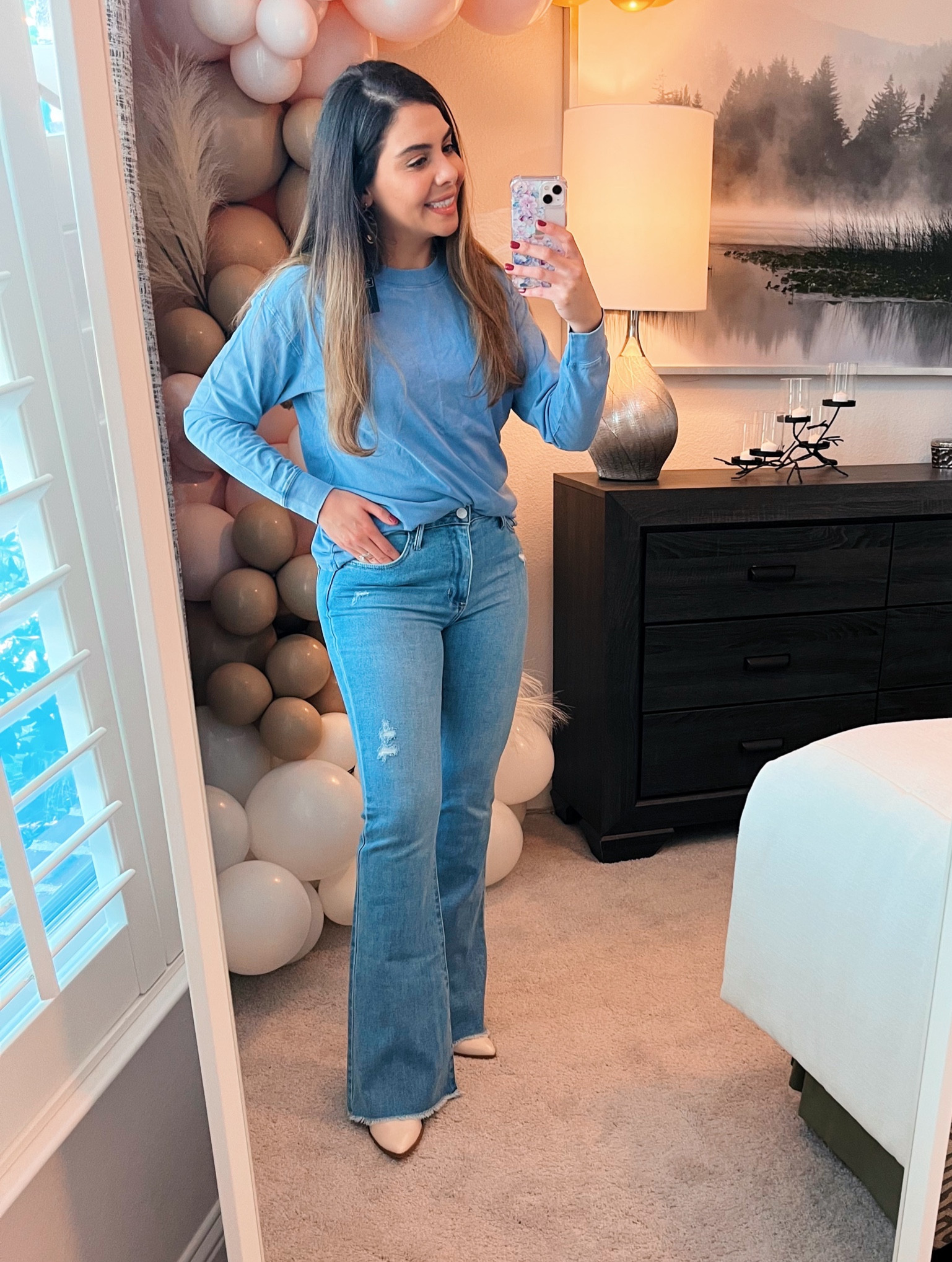 Jeans
Essential Tees

#ltkjeans #abercrombiejeans #jeans #falloutfits #ltksale

#LTKSale #LTKstyletip #LTKsalealert