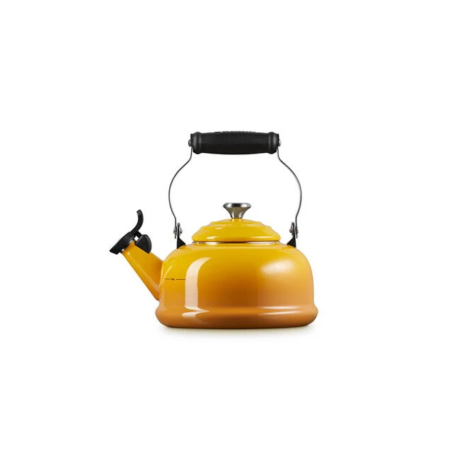 Classic Whistling Kettle | Le Creuset