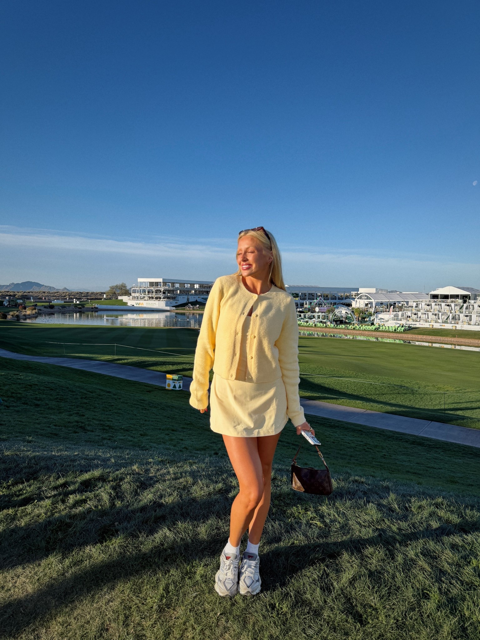 felt so cutie in this dress & sweater 