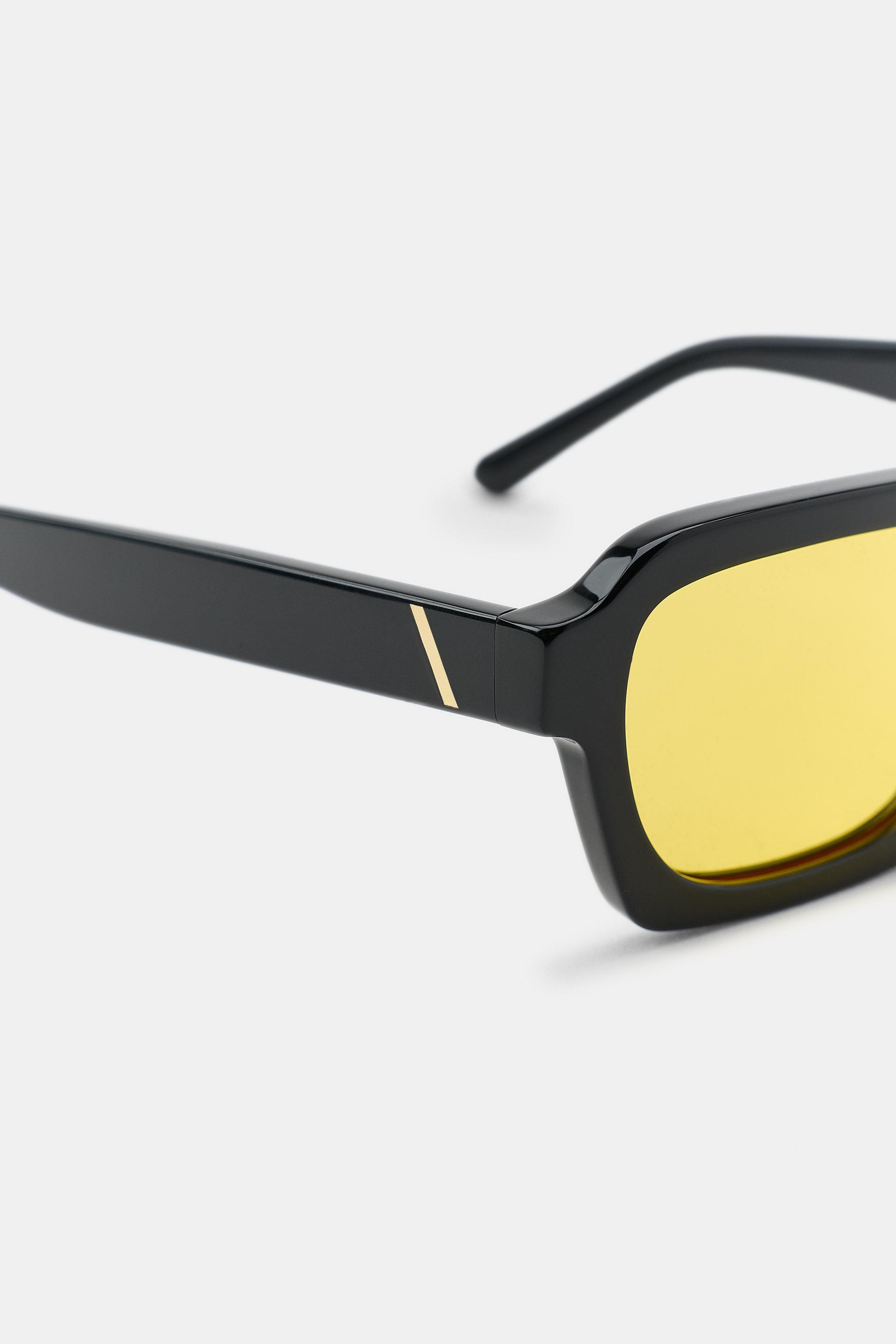 Rectangular sunglasses with an acetate frame. Polarised contrast lenses. Case included.UV/UVA 400... | Zara UK