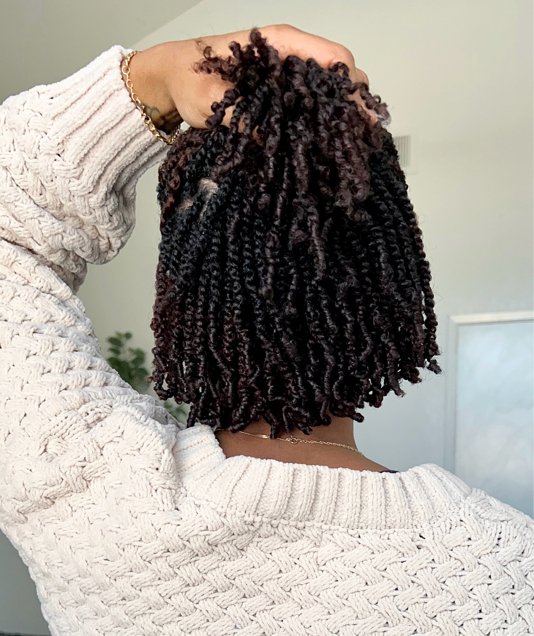 Mini twist!! ❄️

#LTKWatchNow #LTKHoliday #LTKSeasonal