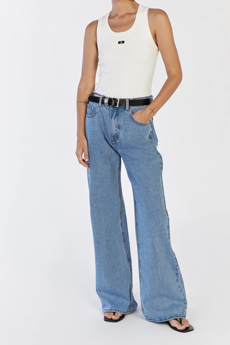 REAGAN VINTAGE BLUE SLOUCHY DENIM JEAN | DISSH