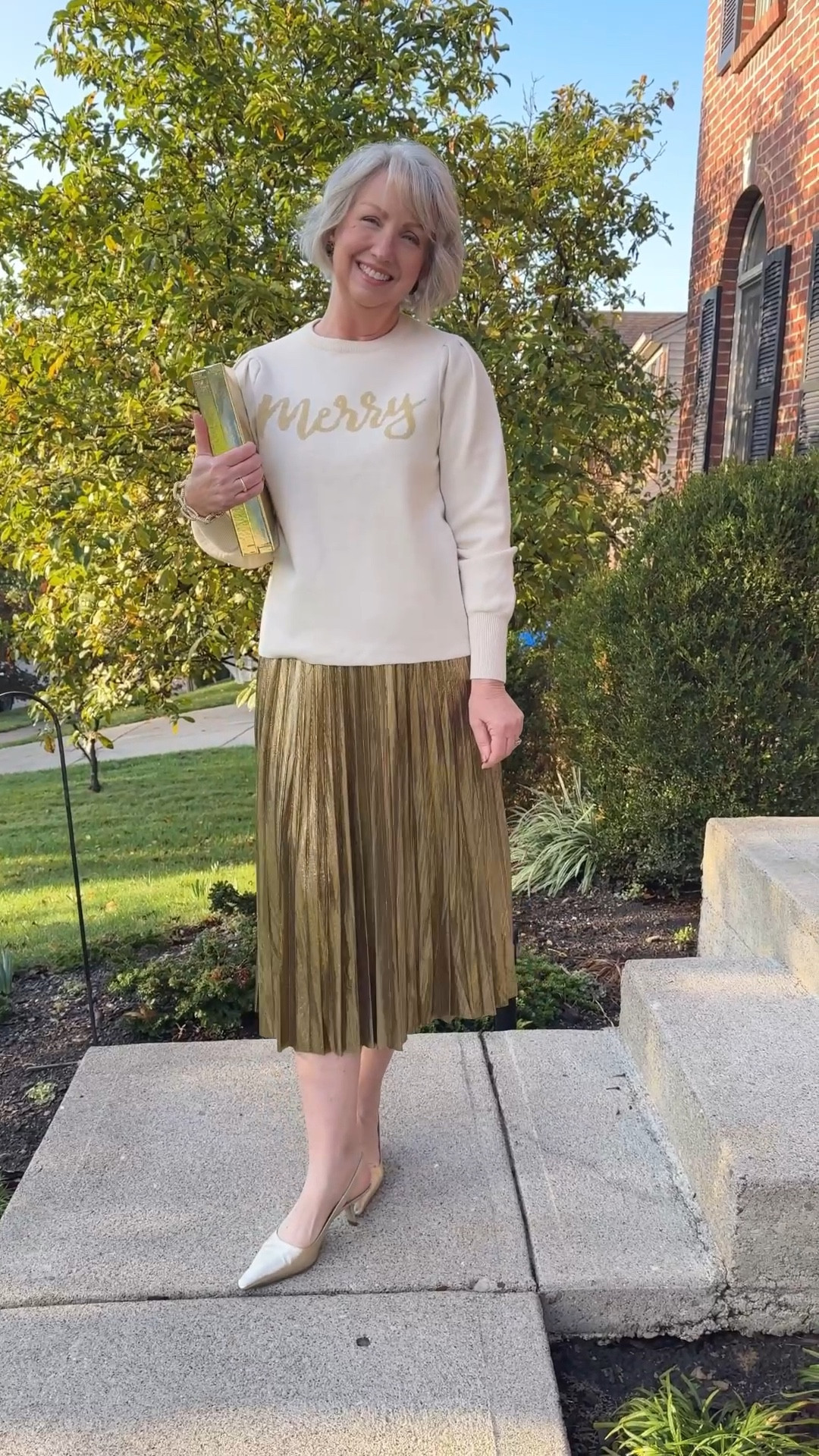 Shopping for gifts? Don’t forget your Christmas party look. I shopped Avara for all my Christmas looks  

#LTKGiftGuide #LTKOver40 #LTKHoliday