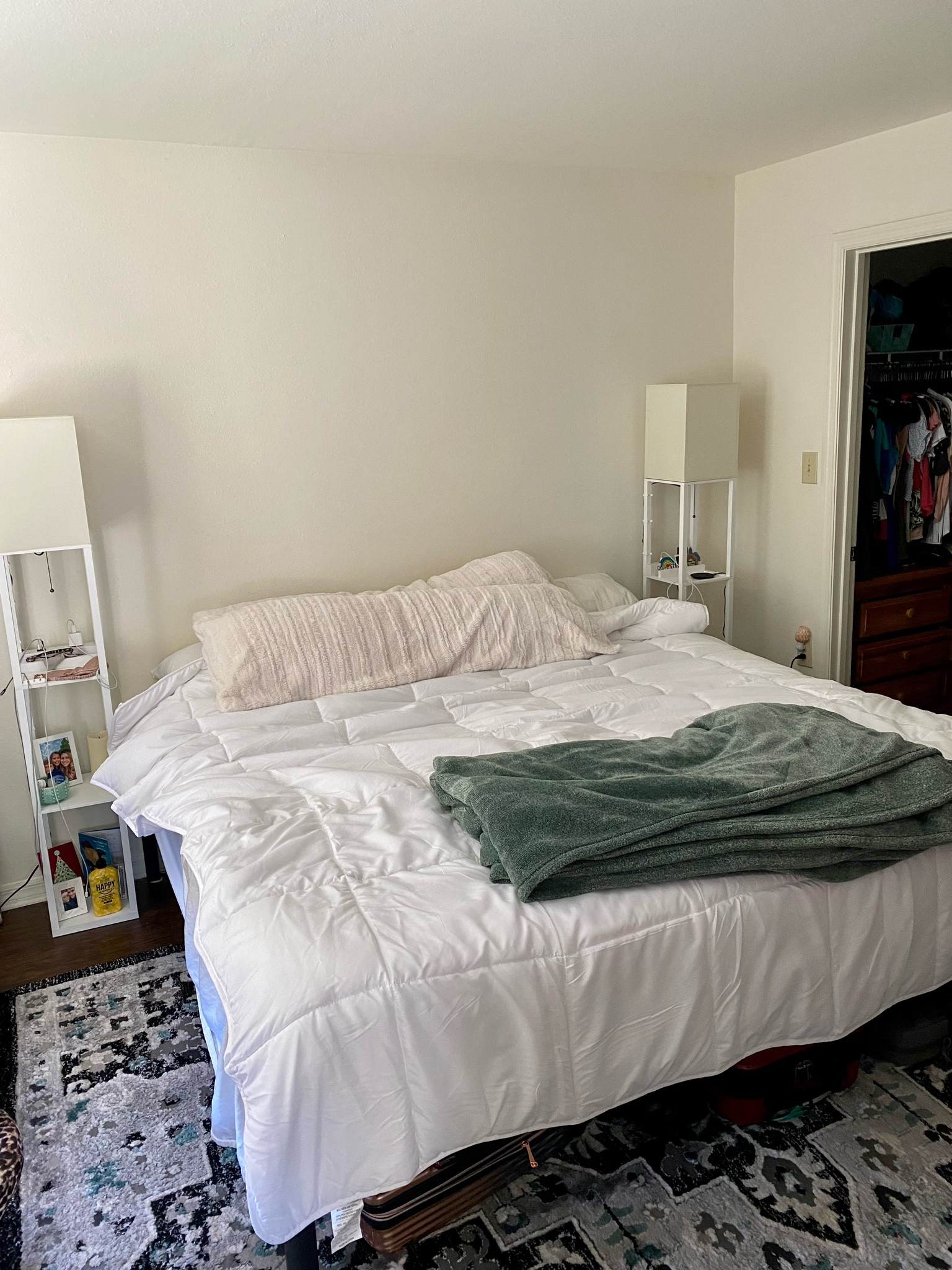 King comforter, 41% off 
Floor lamps with charging ports, 19% off + $10 coupon 

Amazon finds
Amazon home
#competition

#LTKFind #LTKsalealert #LTKhome