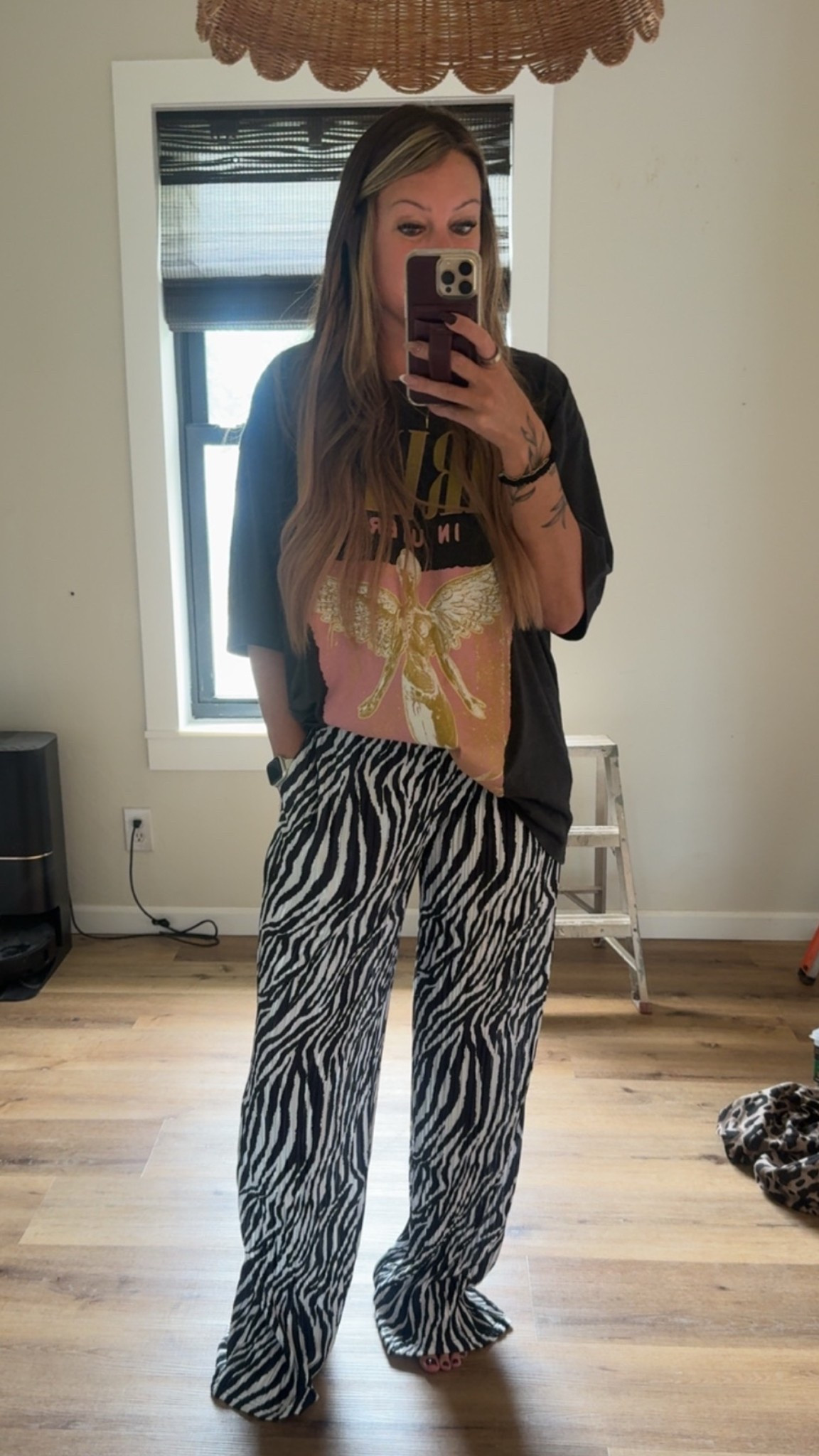 I had just woke up but these pants came in and 10/10!!!!! You could dress them up or down. I got the “long” and for one time ever - I didn’t need the long! I’m 5’7” 150 pounds and I’m in the medium long here. $12 graphic tee from Walmart too!

#LTKHome #LTKMidsize
