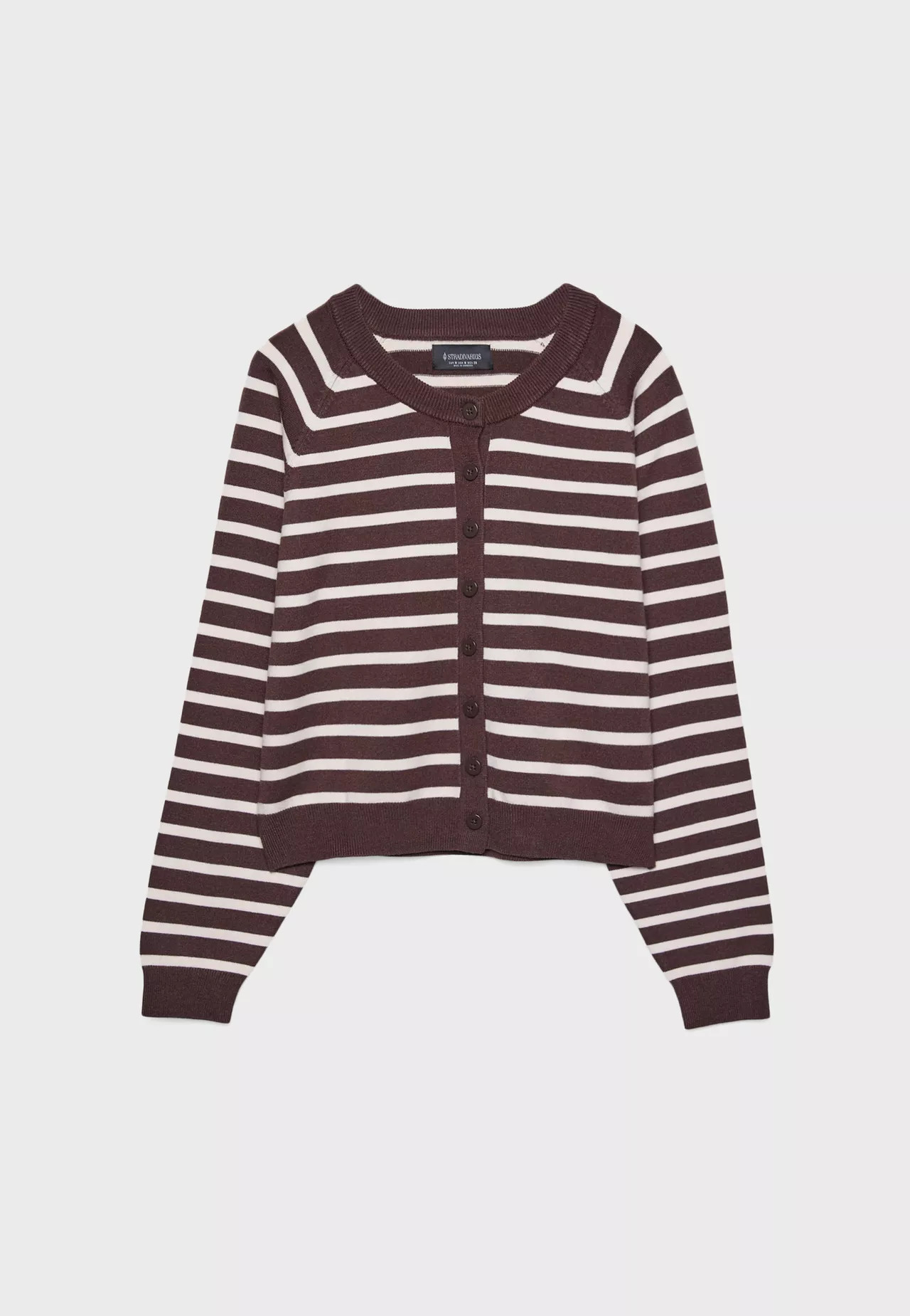 Knit cardigan with buttons and raglan sleeves | Stradivarius (UK)