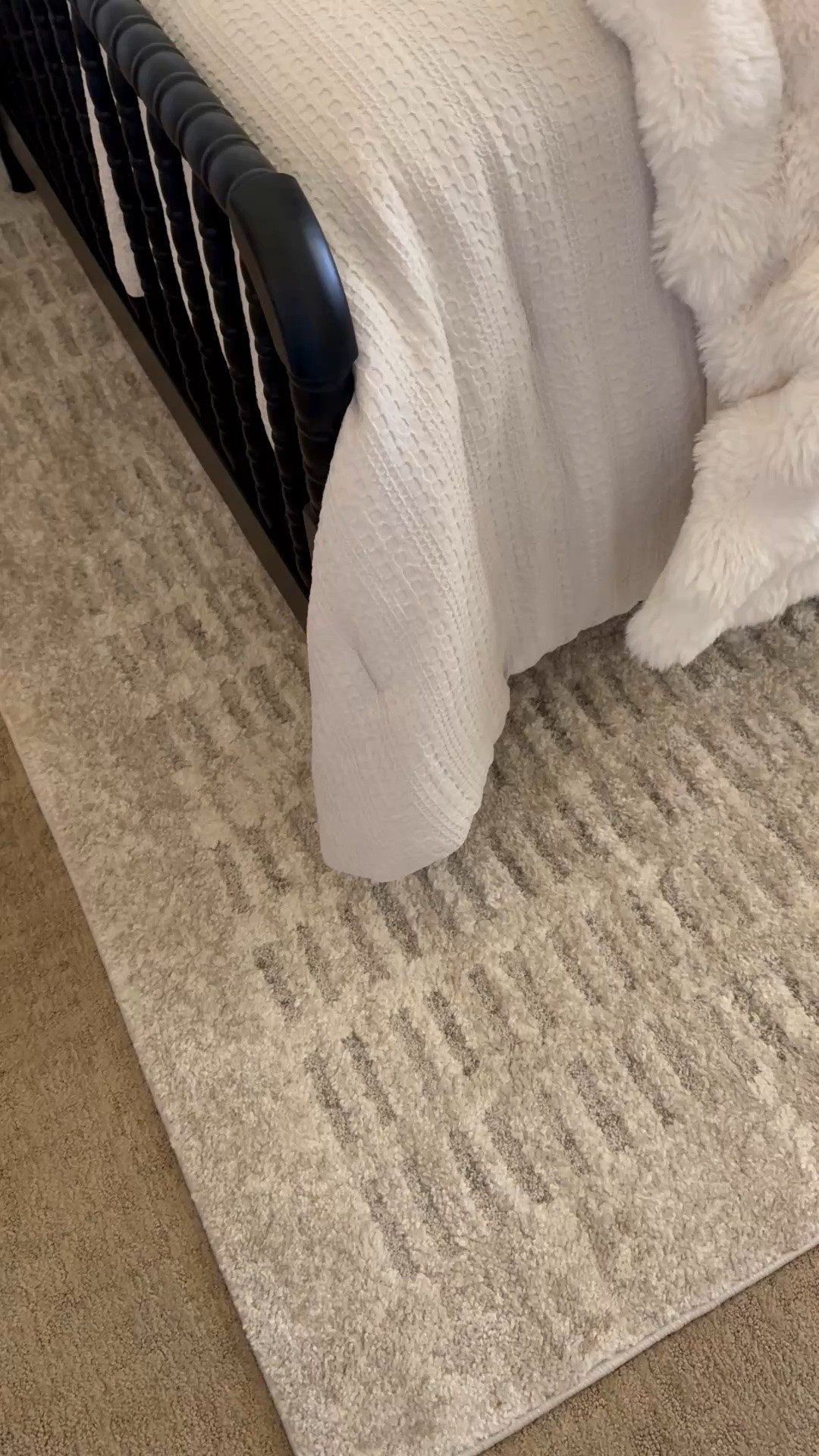 low price alert on that popular neutral Loloi rug 🙌

this one is so worth the hype — soft neutral tones, designer look, and perfect for living rooms, bedrooms, entryways, or layered under furniture

if you’ve been waiting for the price to drop, now is a good time to grab it before sizes sell out or becomes back ordered again ✨

#LTKdayinmylife