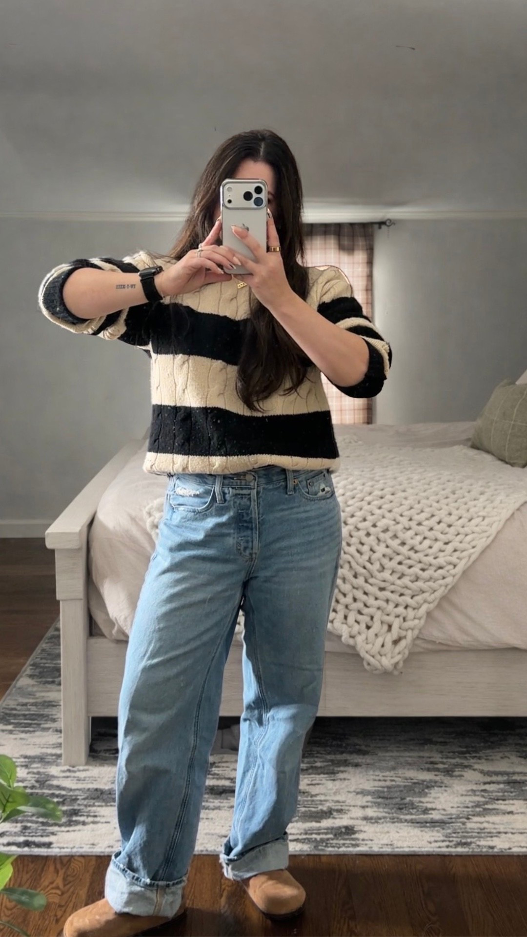 Easy comfy work from home outfit. Sweater and jeans outfit combo is my fave  

#LTKmomlife #LTKootd #LTKSaleAlert