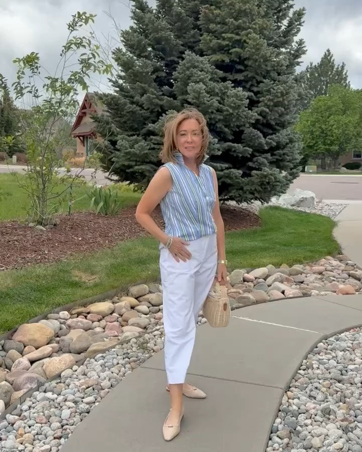 #talbotspartner
Lightweight & breathable pants and shorts help me stay cool in the summer. These styles check all the boxes.
#ad @talbotsofficial
