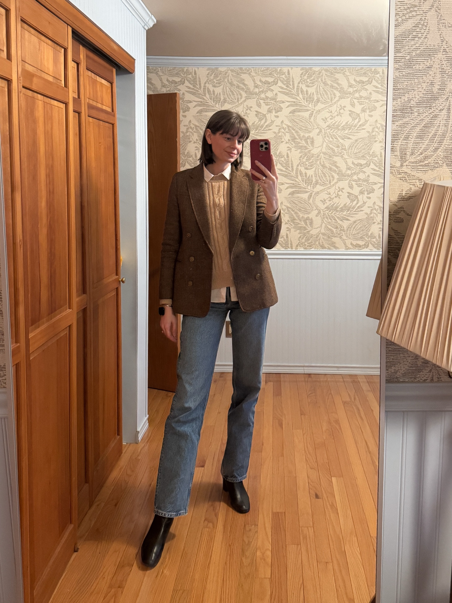 What I wore to work
Women in stem
Casual corporate outfit 
Elevated basics
Neutral outfit