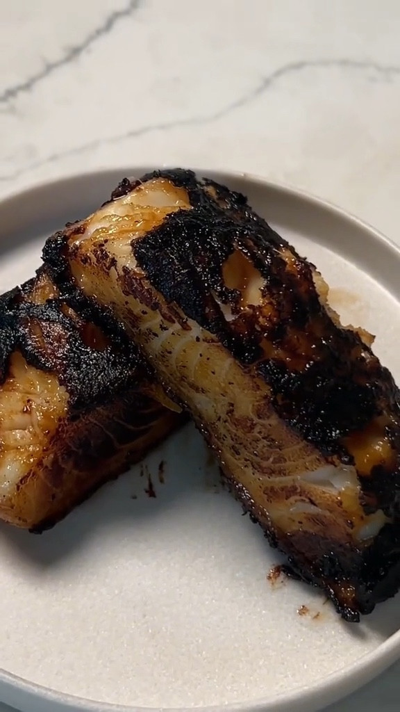 Miso marinated sea bass 🤤🤤🤤🤤

#LTKSeasonal #LTKFindsUnder100 #LTKHome