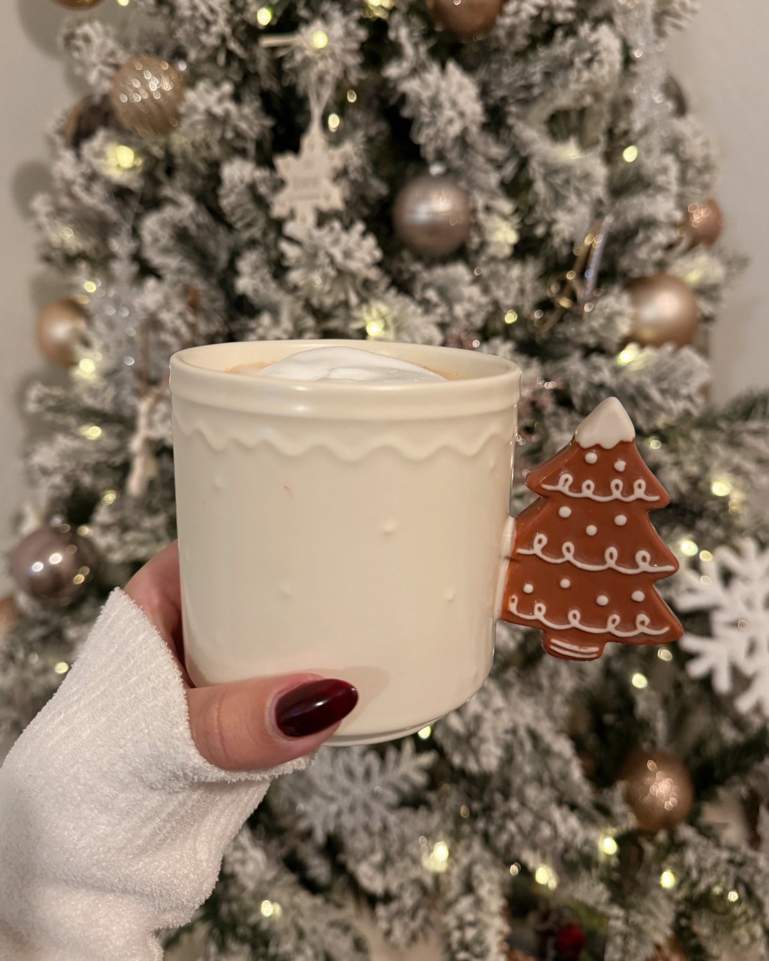 $5 Christmas mug! Also a gingerbread man one too!

Target finds, Christmas decor, gift ideas, holiday mug

#LTKSeasonal #LTKGiftGuide #LTKHoliday