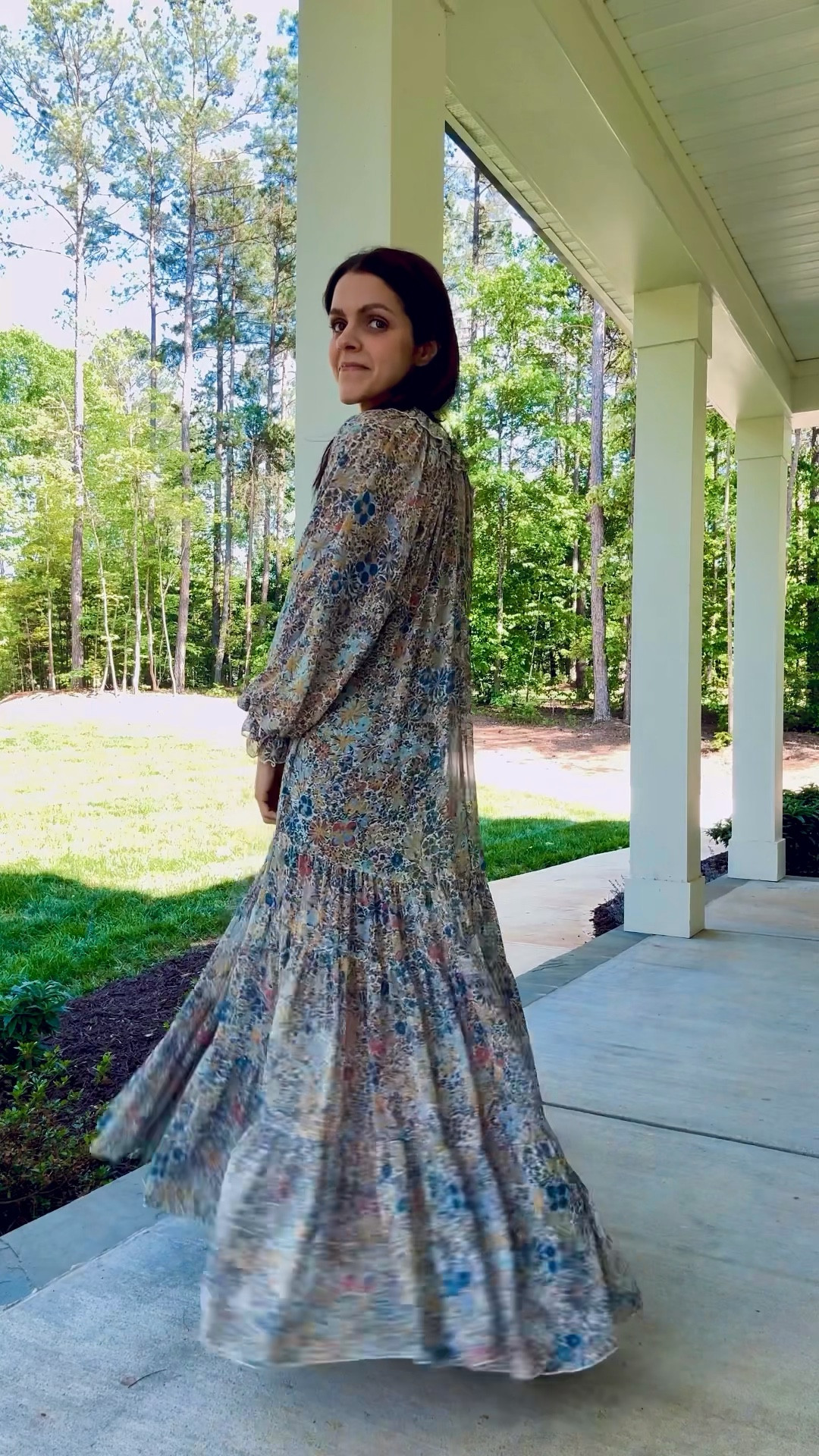 Mother’s Day #ootd | floral maxi dress, sneakers, name necklace 

#LTKStyleTip