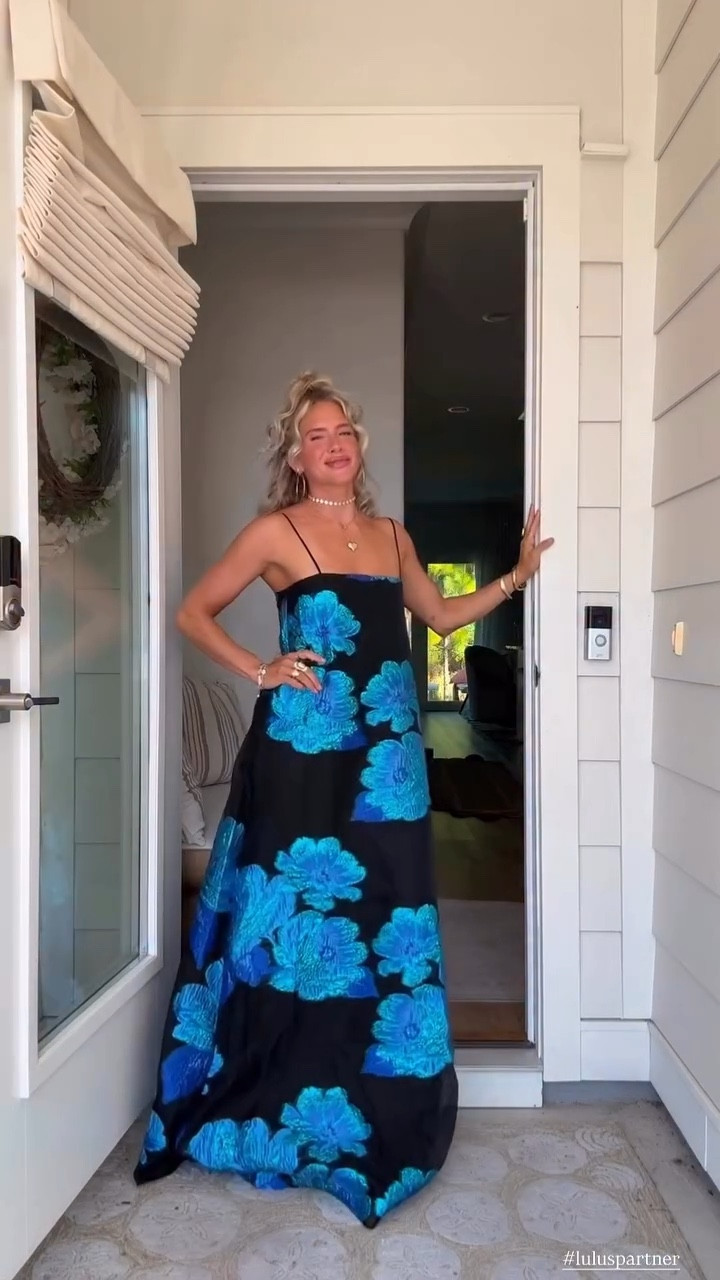 Shop my looks! All from Lulu’s 🩵🖤

#LTKWedding #LTKStyleTip #LTKTravel