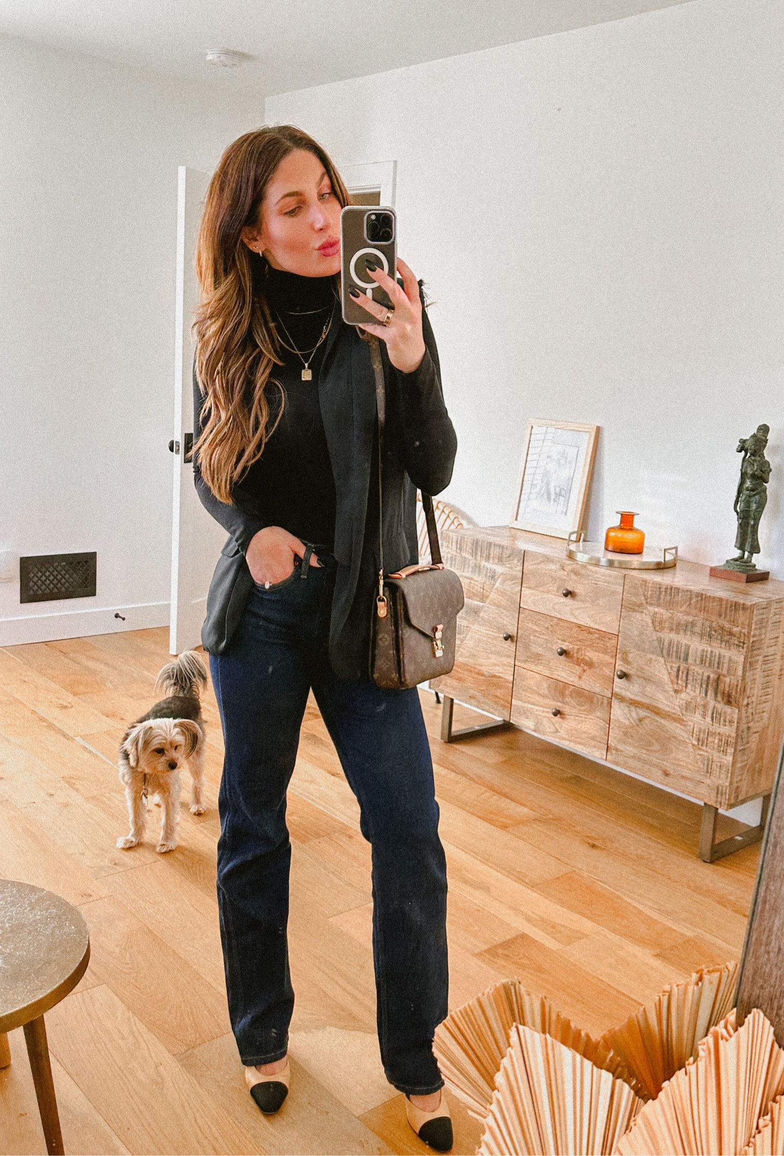 Business casual 🖤