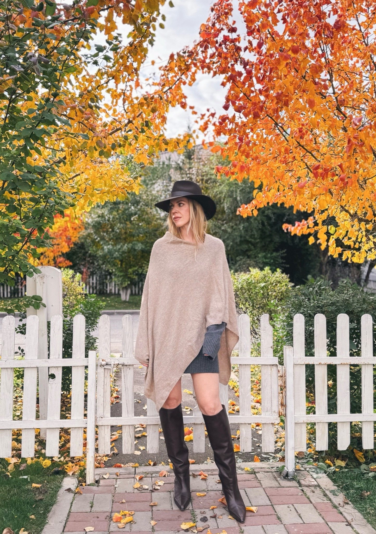 My favorite cashmere/wool poncho is back in stock in two colors and it’s under $70! The perfect cozy fall layer

#LTKSeasonal #LTKTravel #LTKOver40