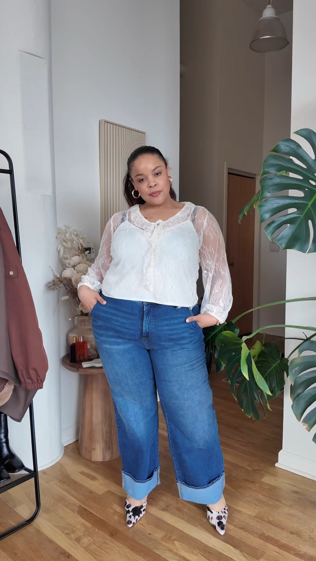 Carol High waisted jeans - sale happening right now 40% off - grab these! They’re so good! I’m wearing a size 18 #UniversalStandard #FitLiberty #StyleWithoutLimits #denim #jeans #pants #springtime #spring

#LTKSaleAlert #LTKPlusSize #LTKSpringSale