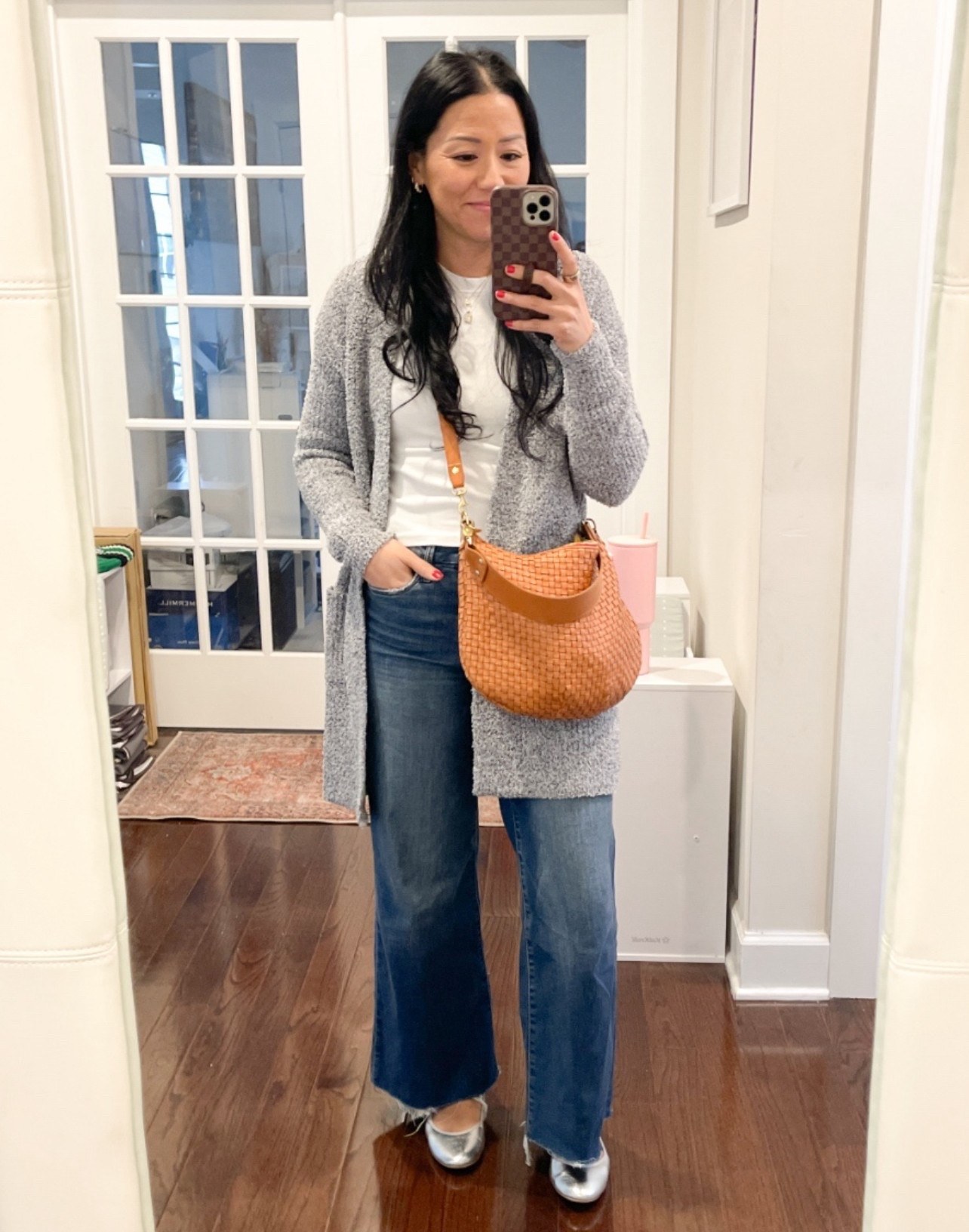 Size small tee
Size XS cardifan
Size 0 jeans
Shoes are true to size

Every day mom outfit
Barefoot dreams dupe


#LTKFindsUnder50 #LTKSeasonal #LTKOver40