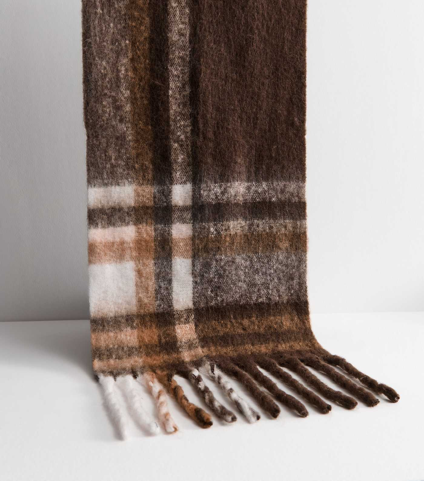 Brown Checked Heavyweight Scarf | New Look | New Look (UK)