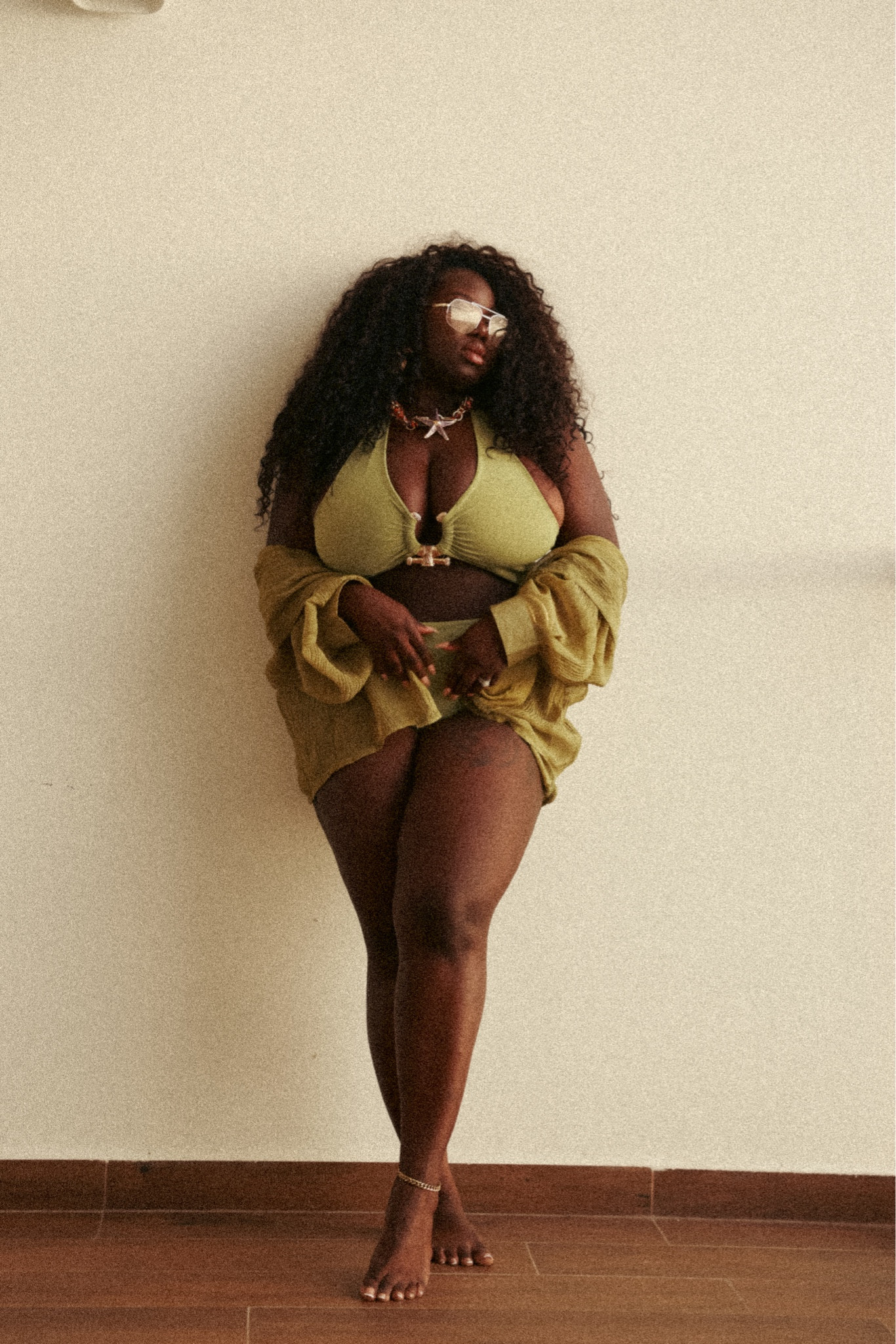 Green one piece with gold buckle

#LTKTravel #LTKFindsUnder50