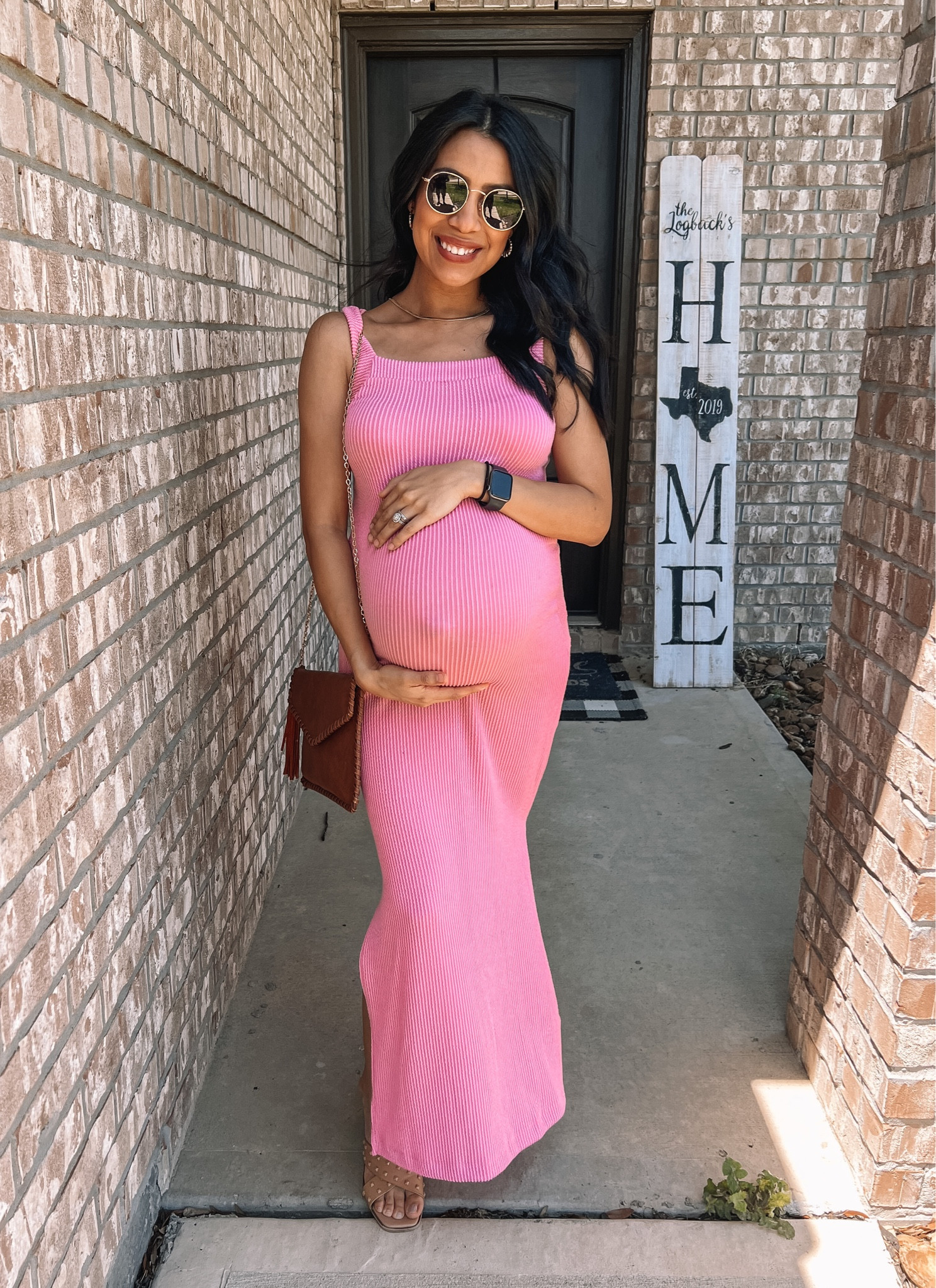 Pink Ribbed Maternity Dress/ Side slit maternity dress/ ribbed dresses/ size small/ maternity maxi dress 

#LTKbump #LTKtravel #LTKunder100
