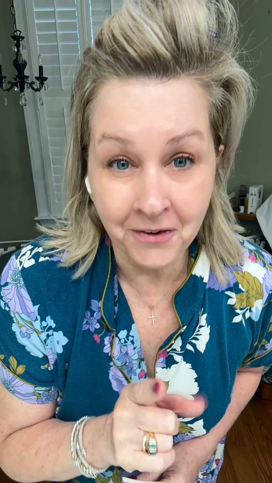 Color changing foundation!?! What do you think? 👍🏻 or 👎🏻

Makeup | women over 50 | GRWM | Charlotte Tilbury 

#LTKdayinmylife #LTKBeauty #LTKOver40