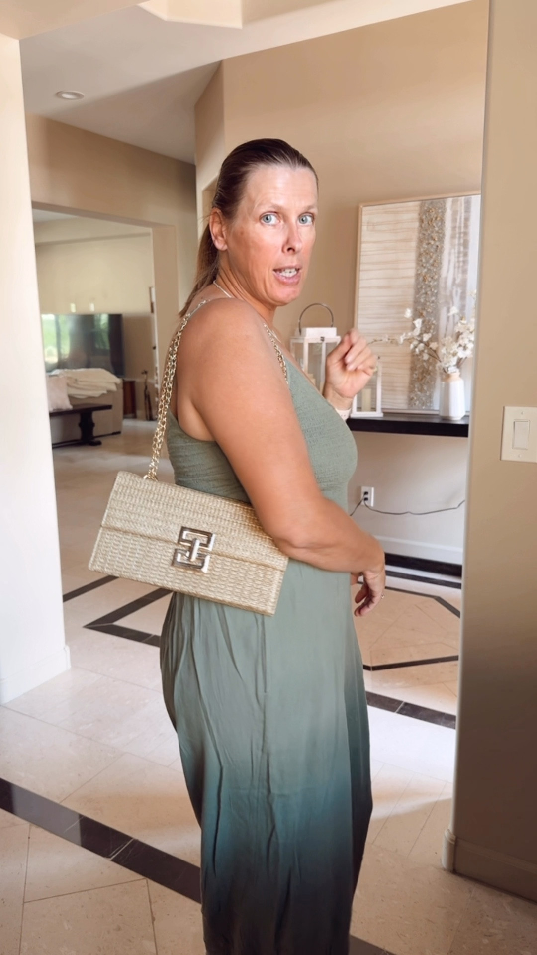 Calling this the IT Bag of the summer 
Handbag
Straw bag
Amazon bag
Vacation bag

#LTKootd #LTKSeasonal #LTKTravel