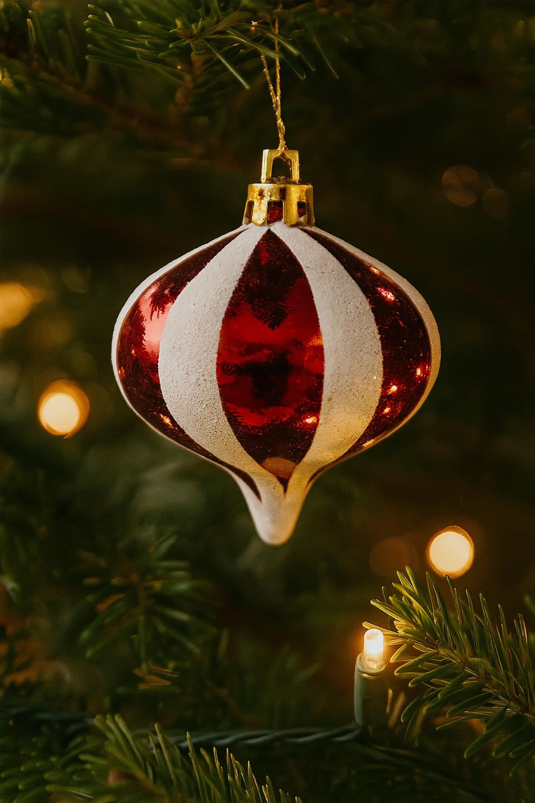 The Holiday Aisle® 36 Piece Solid Ball Ornament Set & Reviews | Wayfair | Wayfair North America
