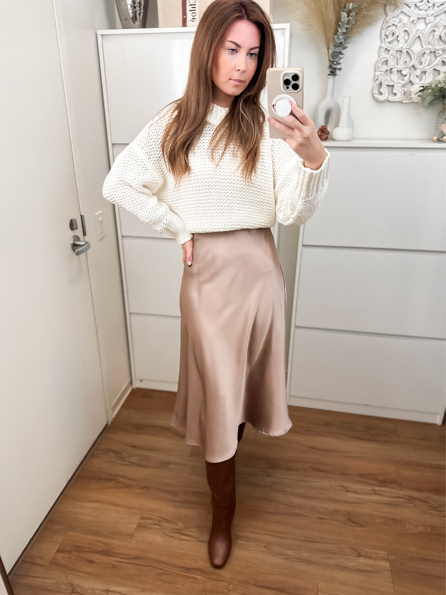 Styling a satin skirt for Fall 🍂

@deepself_official


#LTKstyletip #LTKSeasonal #LTKHoliday