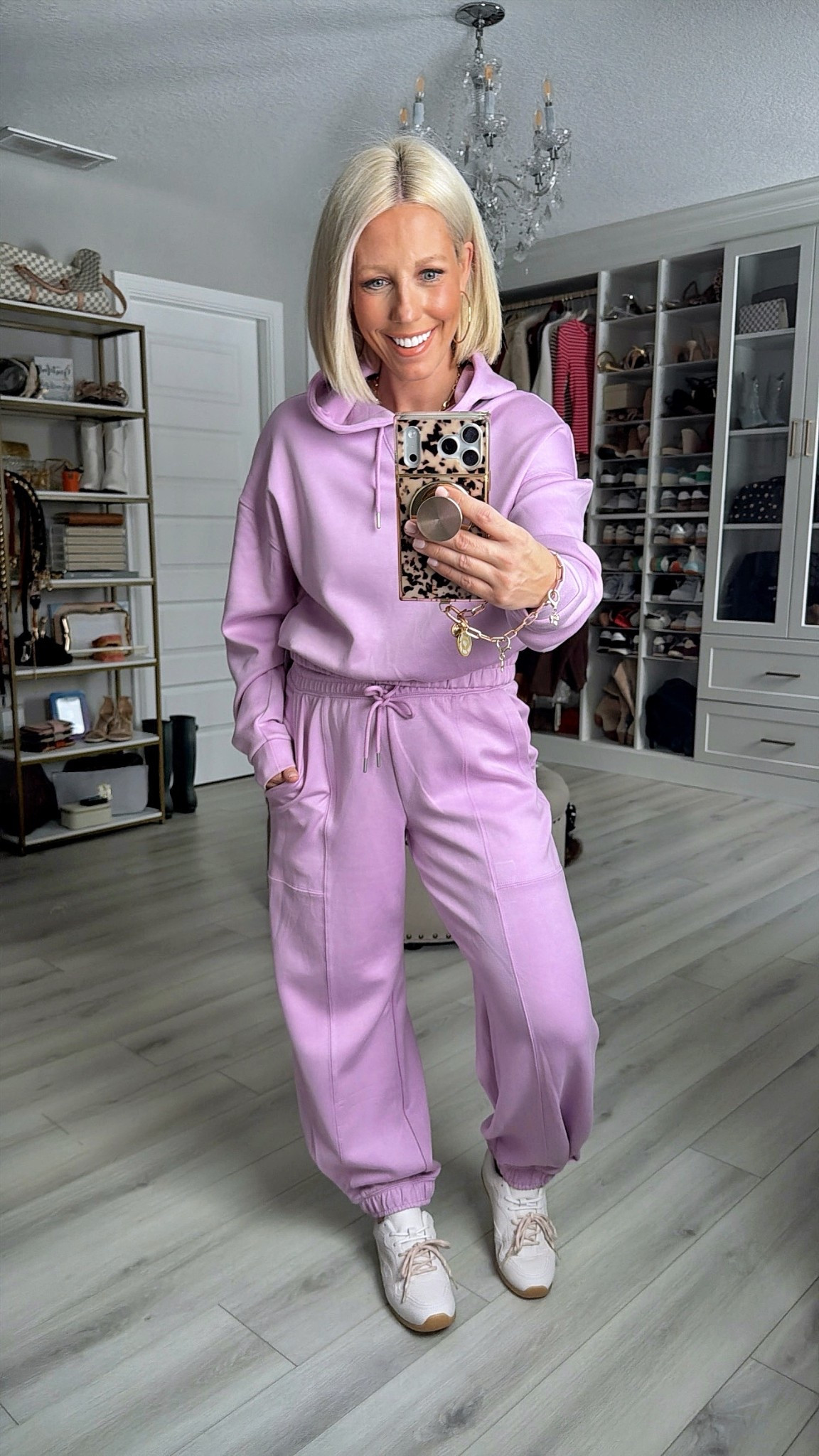 Okay but this Walmart scuba knit set did not come to play 😮‍🔥 
Comfy, flattering, and giving that viral athleisure set energy for a fraction of the price. If you love Walmart fashion finds, affordable matching sets, and everyday athleisure outfits you can wear on repeat… this one’s for you.
⬇️⬇️⬇️
Wearing size small and both are a roomy fit!
Shoes TTS

#LTKActive #LTKmomlife #LTKootd