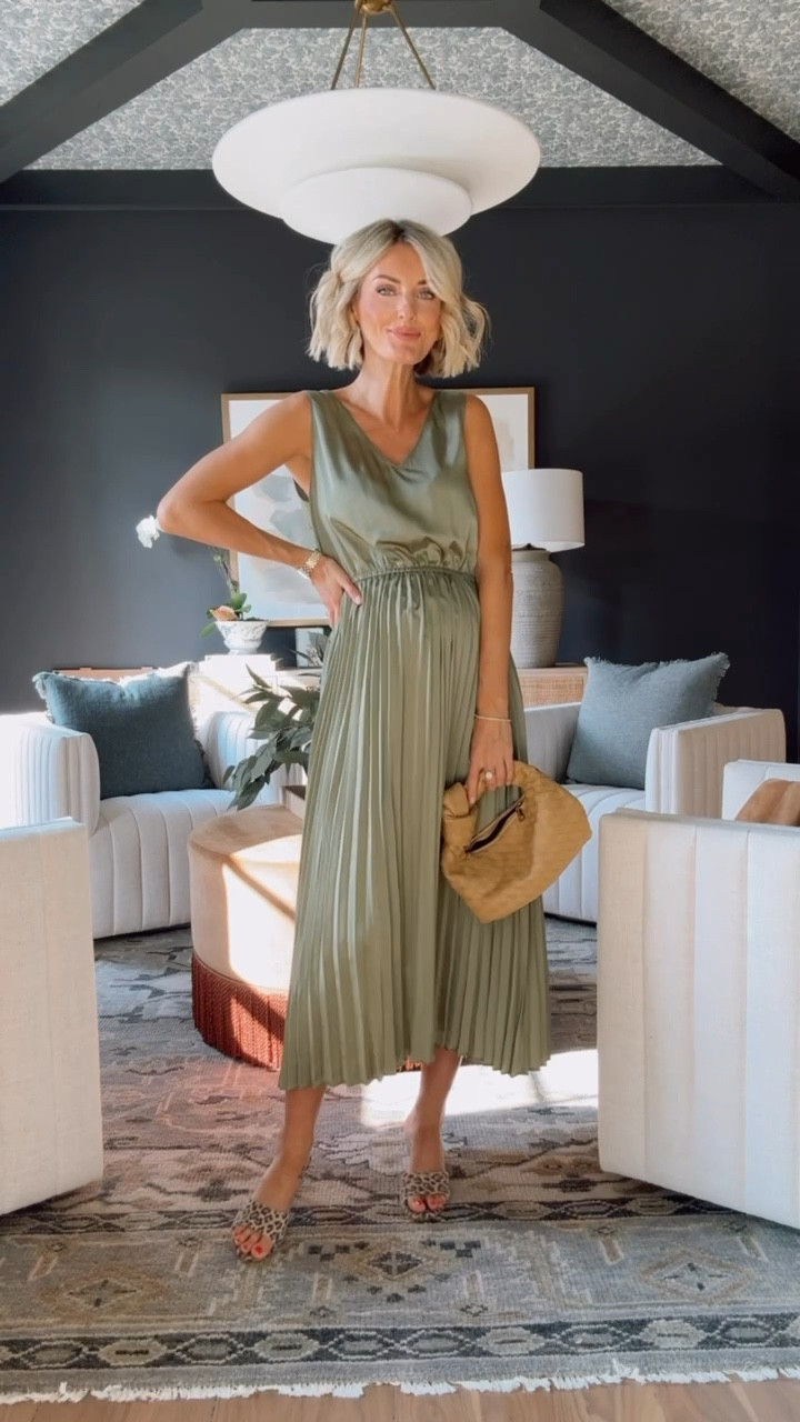 This dress would be so pretty for a fall event 💕 use my code LOVERLY15 for 15% off! #ad @shop_avara #Avaraista

Loverly Grey, Avara, fall dress, fall fashion, event dress, wedding guest dress

#LTKStyleTip #LTKSeasonal #LTKWedding