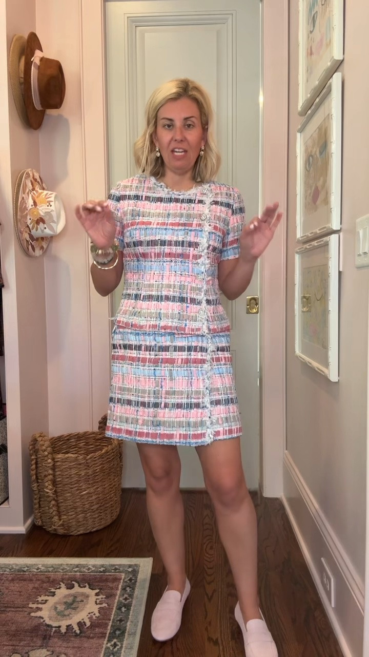 The most beautiful fabric ever! Totally mixing this set with all the things. 
Top -  xs
Skirt - small
Loafers - 7.5 (sized 1/2 down) 

*code Catherine20 at Allie + Bess

#LTKdayinmylife #LTKootd #LTKmomlife