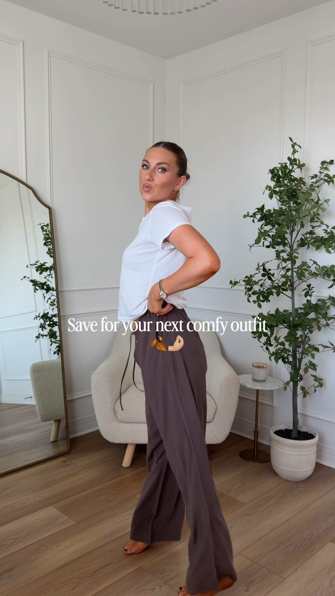 Comfy outfit idea! Wearing a medium tall in the pants and medium in the sweater