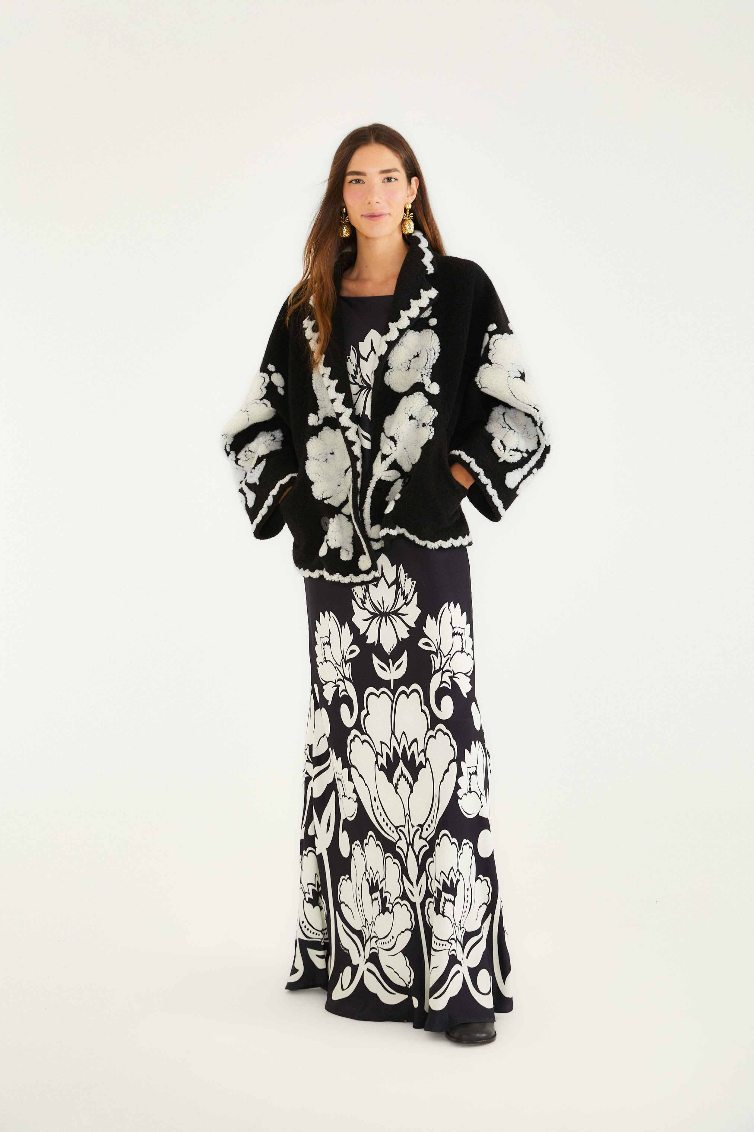 Black & White Floral Arabesque Fleece Coat | FARM Rio | FarmRio (US)