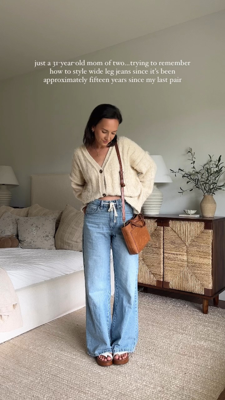 drawstring wide leg jeans , citizens of humanity drawstring jeans dupe , mom style , neutral outfit ideas for fall , fall outfits , fall mom stylee

#LTKSeasonal #LTKFallSale #LTKStyleTip
