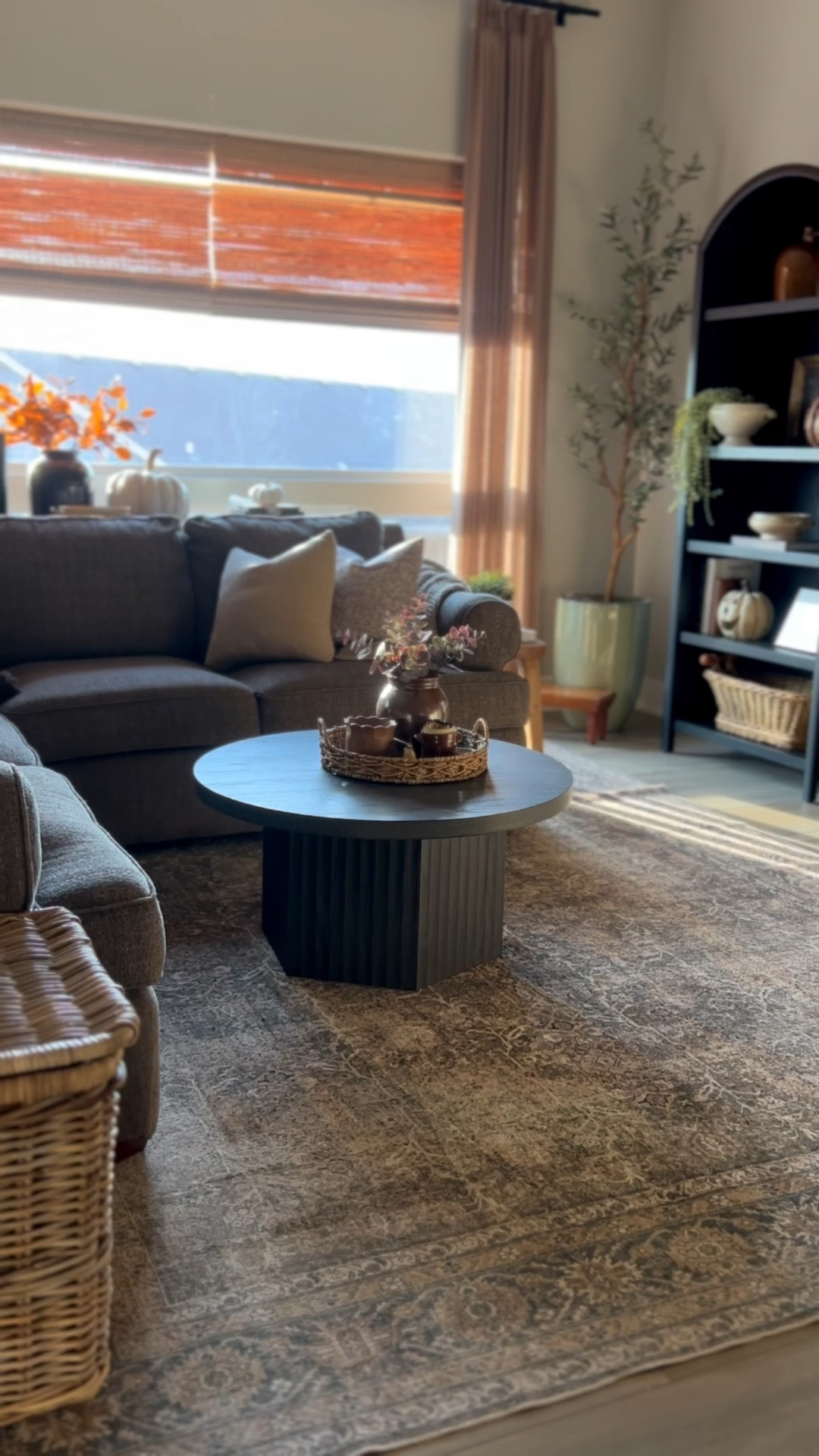 This coffee table was so easy to assemble!  Took me less than 20 mins!

#LTKHome #LTKStyleTip