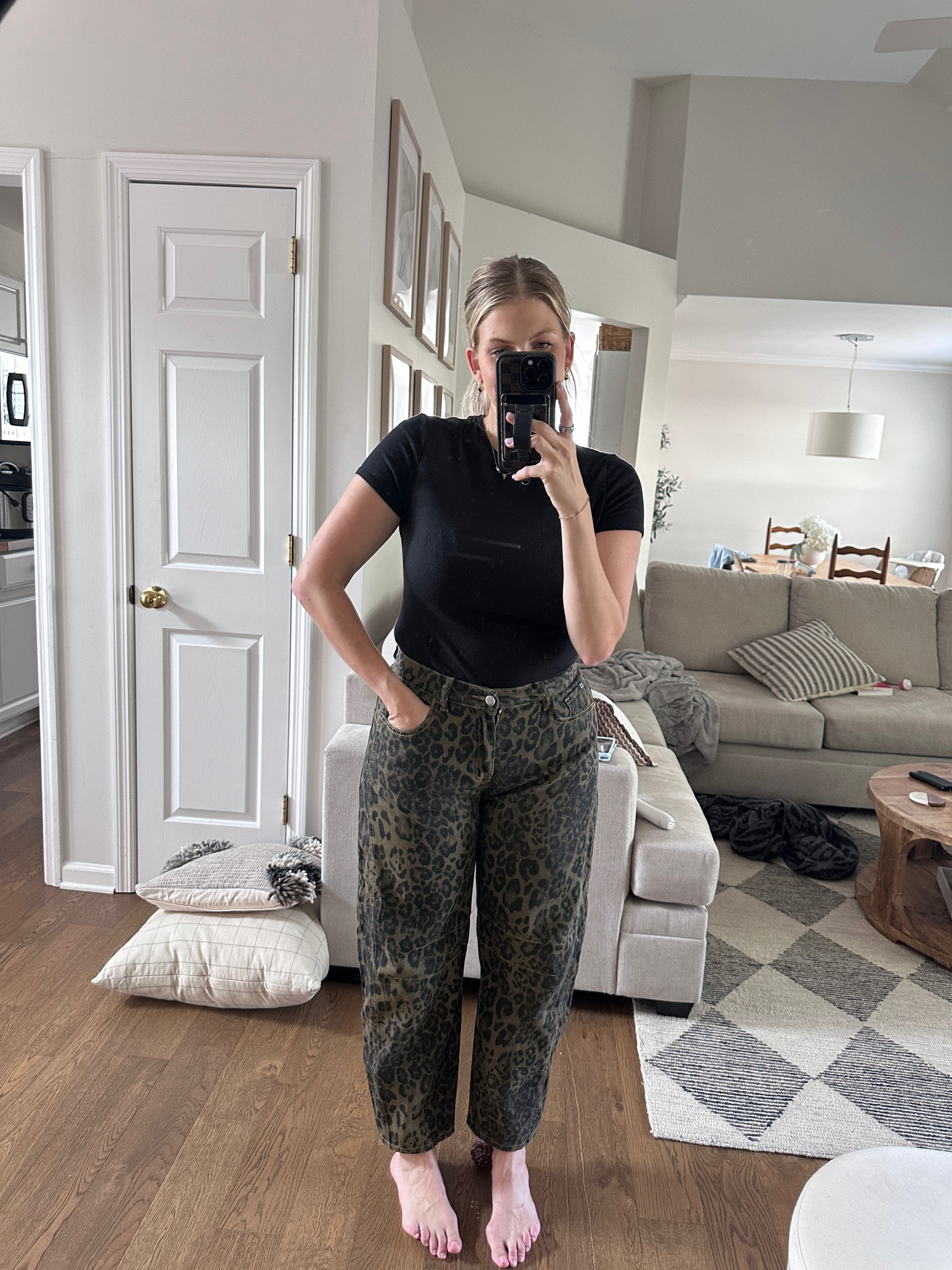 Amazon cheetah barrel jeans! Love them! 

#LTKSeasonal #LTKFindsUnder50 #LTKStyleTip