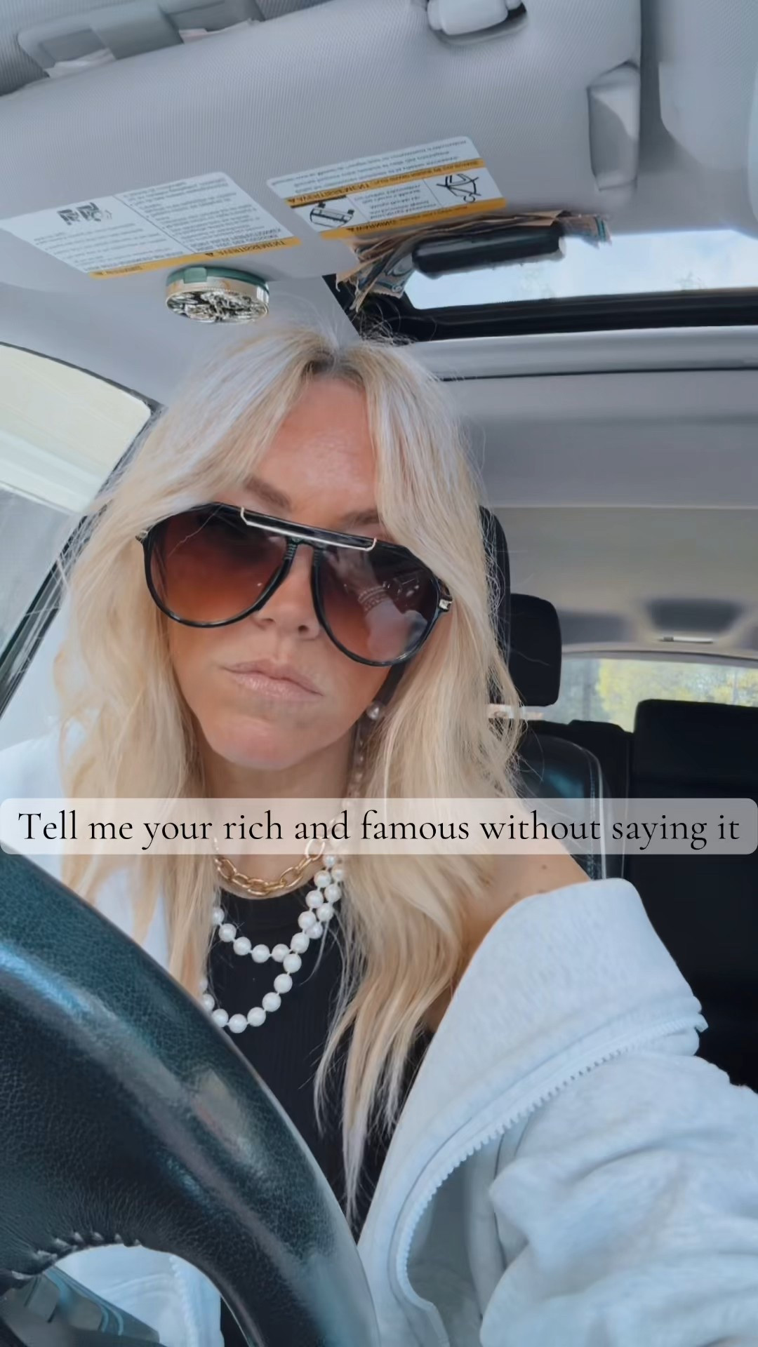 Want to look like a celebrity without the price tag??  These Free People sunglasses are the key!!! 🕶️

#LTKOver40 #LTKTravel #LTKStyleTip
