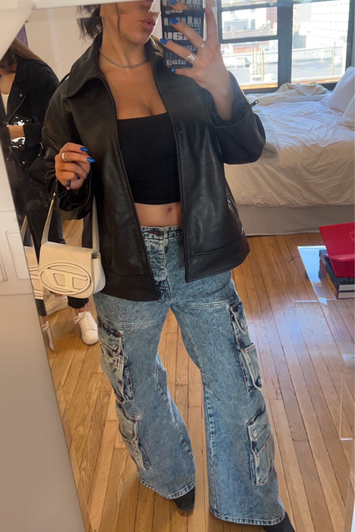 Spring outfit :) #cargojeans #denim #diesel #leatherjacket

#LTKSeasonal #LTKFind #LTKstyletip