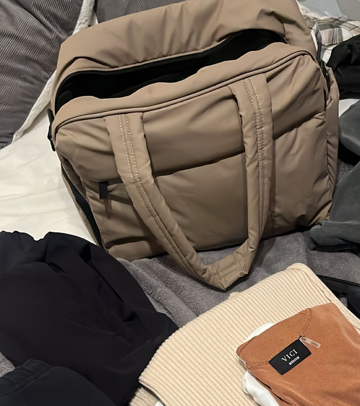 Best bag for travel! 

#LTKFind #LTKtravel #LTKworkwear