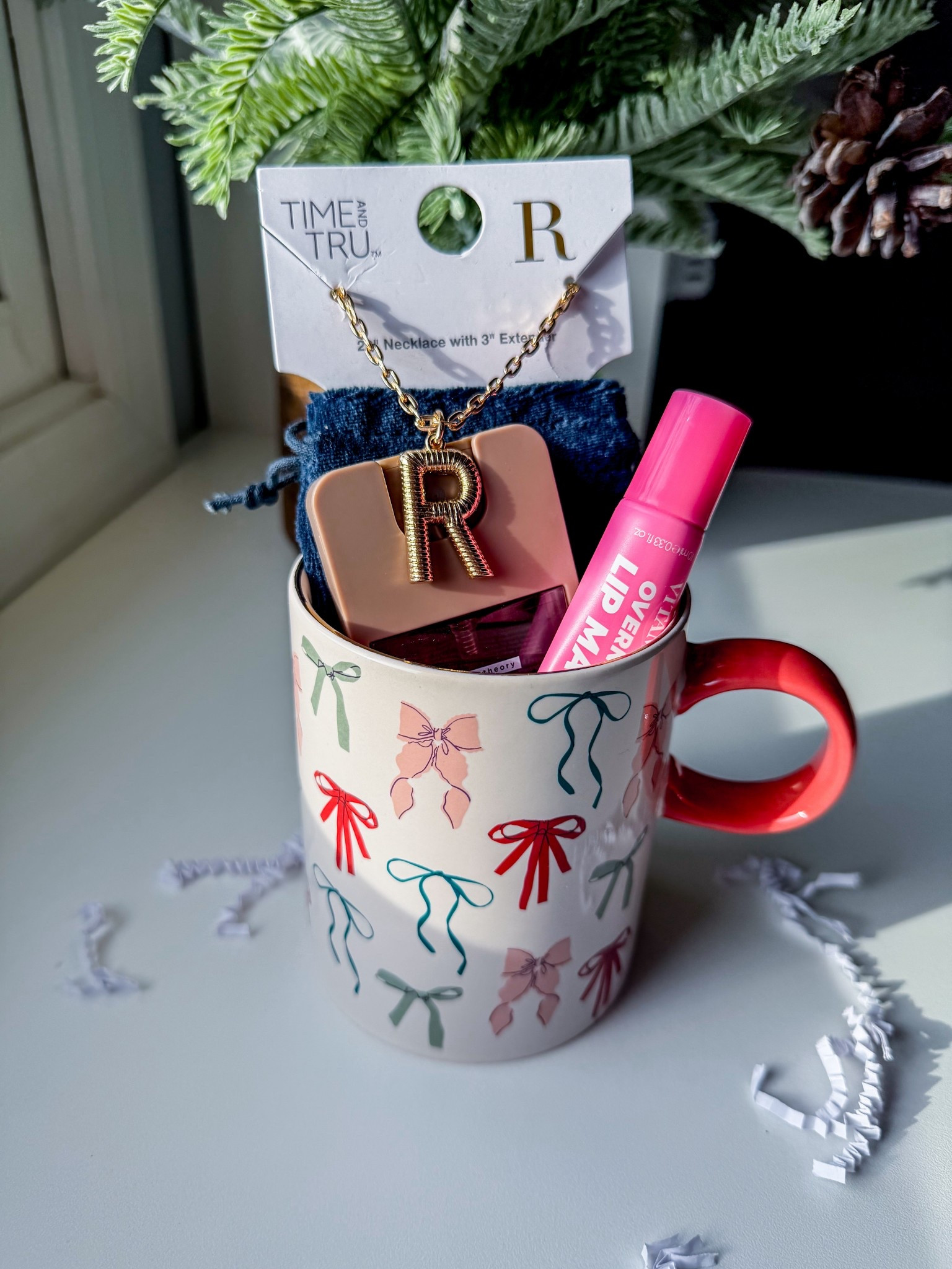 Under $25 gift idea perfect for a girlfriend, teacher, coworker…

#LTKGiftGuide #LTKSeasonal #LTKHoliday