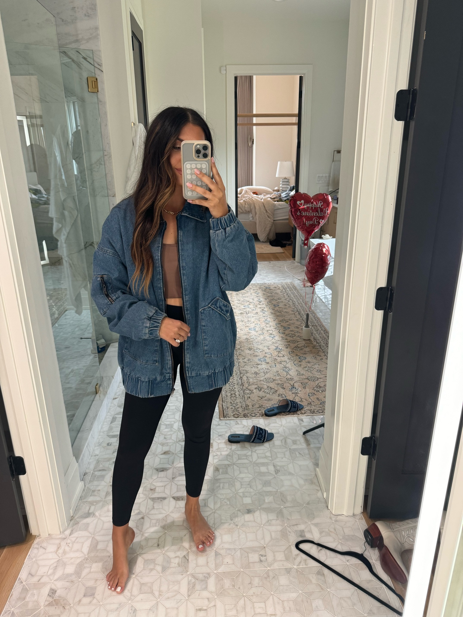 Jacket: small
Leggings: medium

Dressupbuttercup.com 

#dressupbuttercup