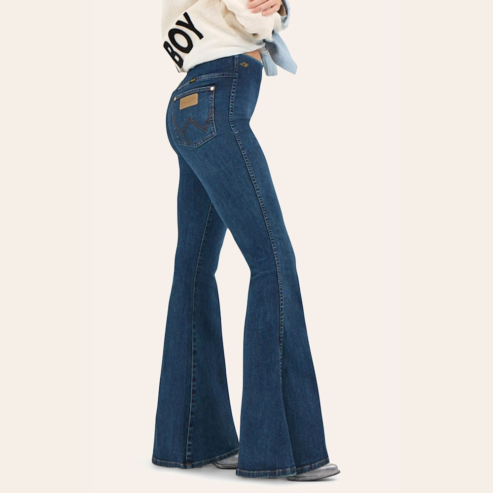 Wrangler X Lainey Wilson Women's Pull-On Bell Bottom Jeans | Cavender's