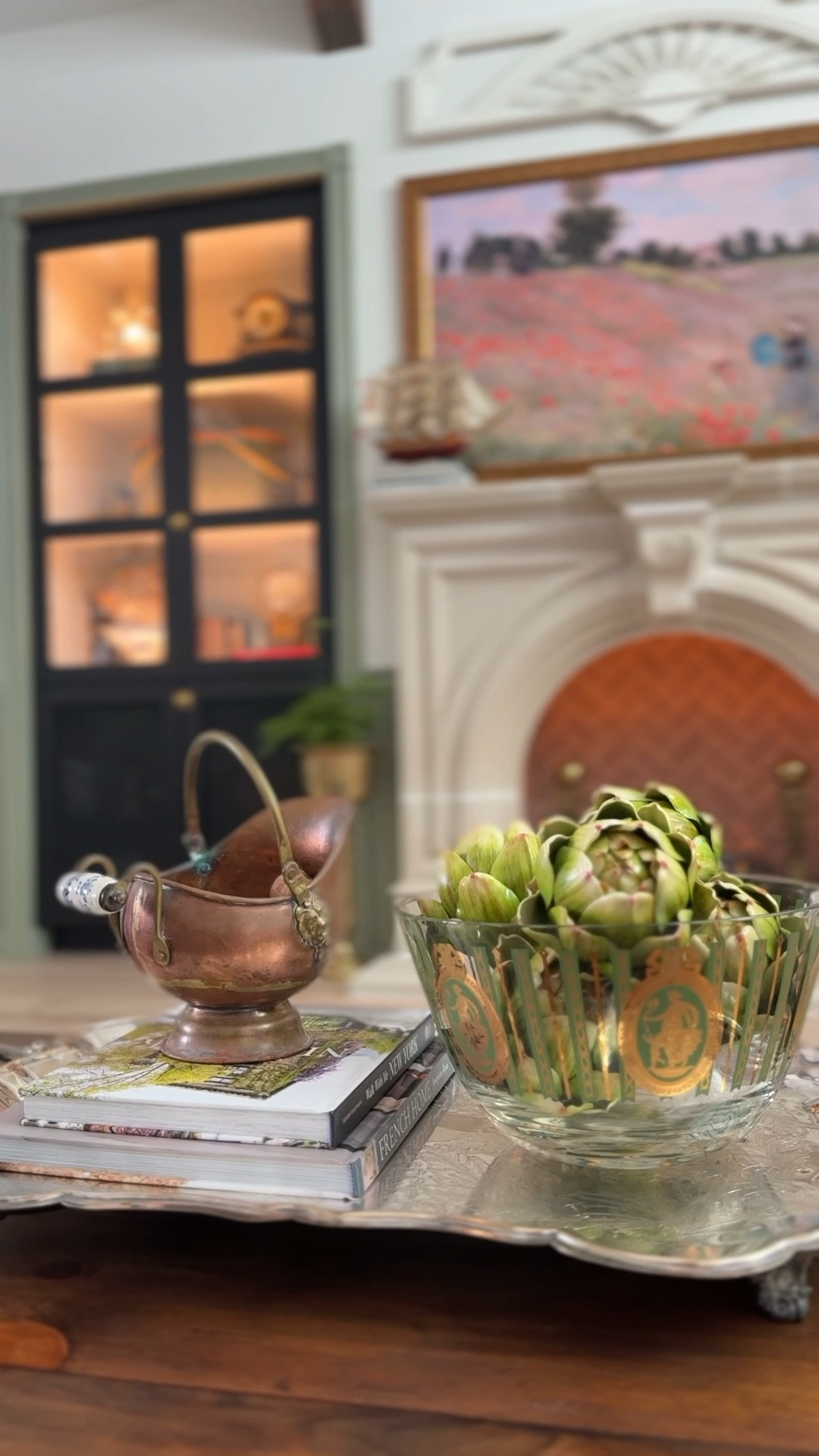 I love this vintage coffee table set up as we inch closer and closer to spring! These coffee table booos are full of endless inspo!

#LTKdayinmylife #LTKSeasonal #LTKHome